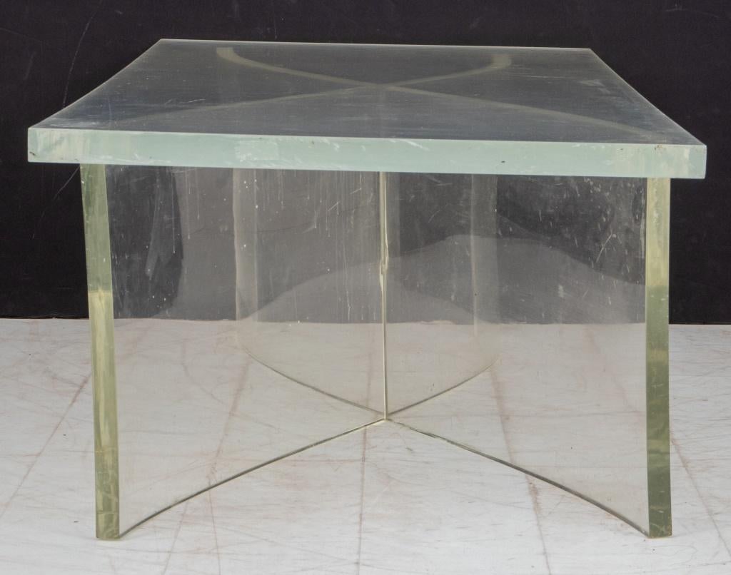 Modern X Form Lucite Coffee Table, 1970s For Sale 1