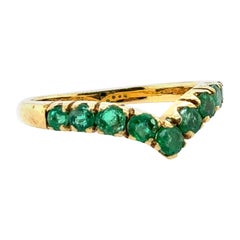 Modern Yellow Gold 0.7ct Natural Green Emerald Statement Band