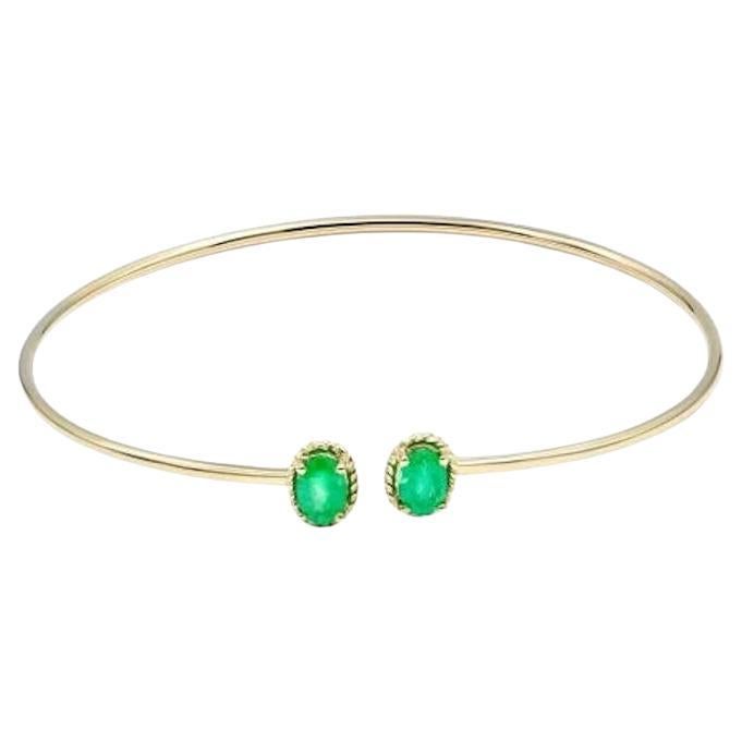 Modern Yellow Gold Emerald Bracelet  For Her For Sale