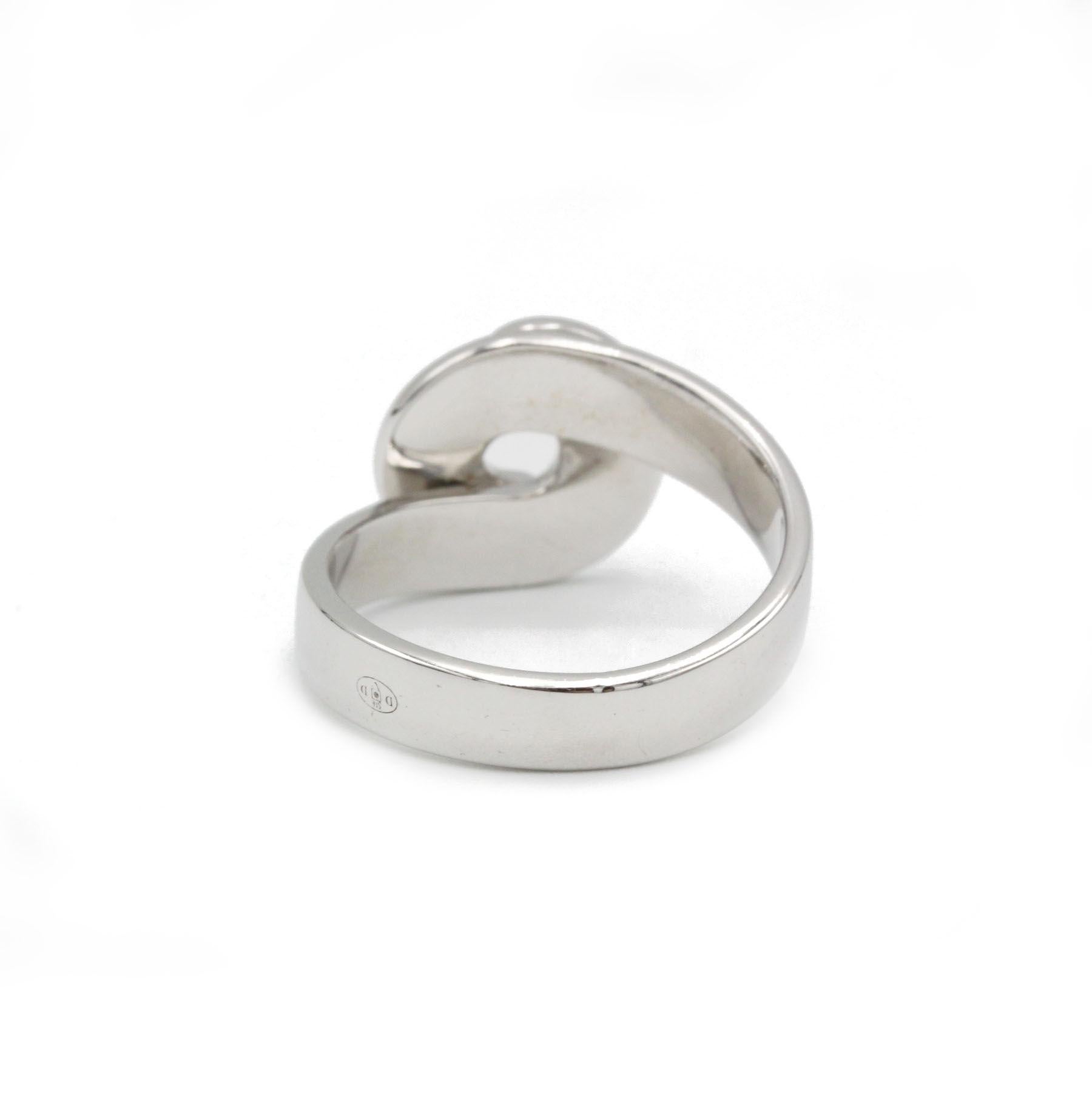 Moderner Yin- Yang Diamantring von Dinh Van aus Weißgold im Zustand „Gut“ im Angebot in MONTMORENCY, FR