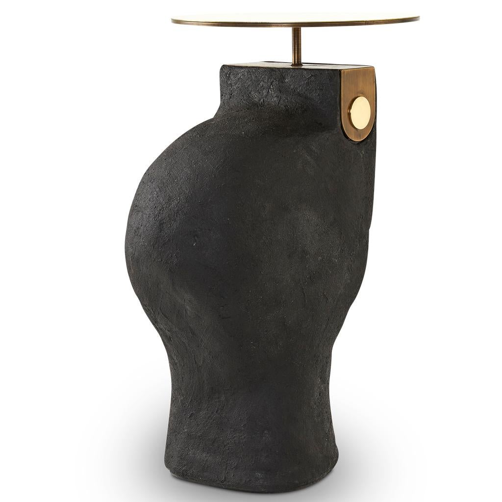 Modern Yosemite Plaster, Hand Finished Yoruba Black Side Table with Brass Top Lg In New Condition For Sale In Bothas Hill, KZN