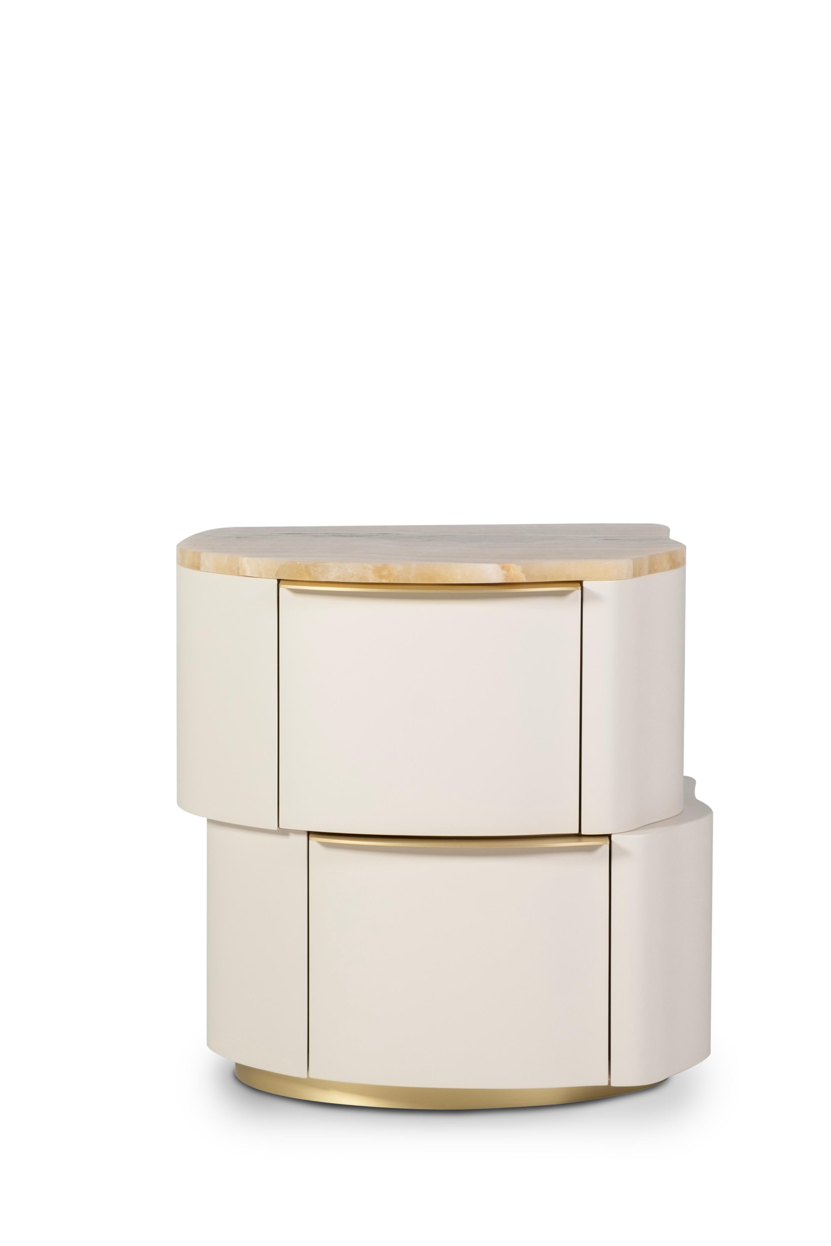 Mid-Century Modern Table de chevet moderne Zambujeiro, SET/2, Miel Onyx, Handmade Portugal Greenapple en vente