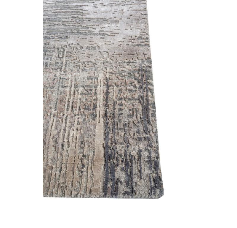 Indian Modern Zen Classic Gray & Nickel 168x240 cm Handknotted Rug For Sale