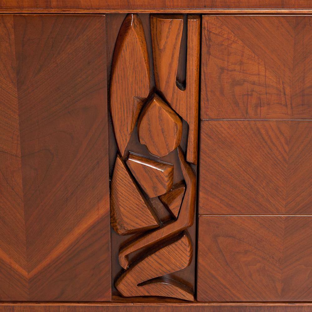 Mid-Century Modern Modern-age Designed Wooden Cabinet, 1950s