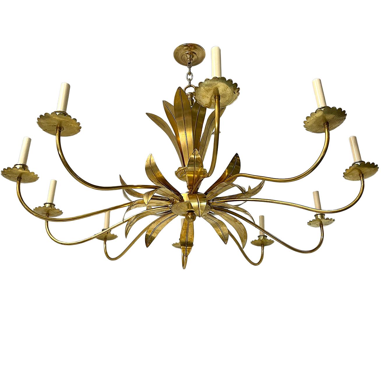 Moderne Gilt Metal Chandelier In Good Condition For Sale In New York, NY