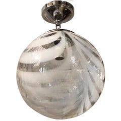 Apparecchio di illuminazione in vetro moderno