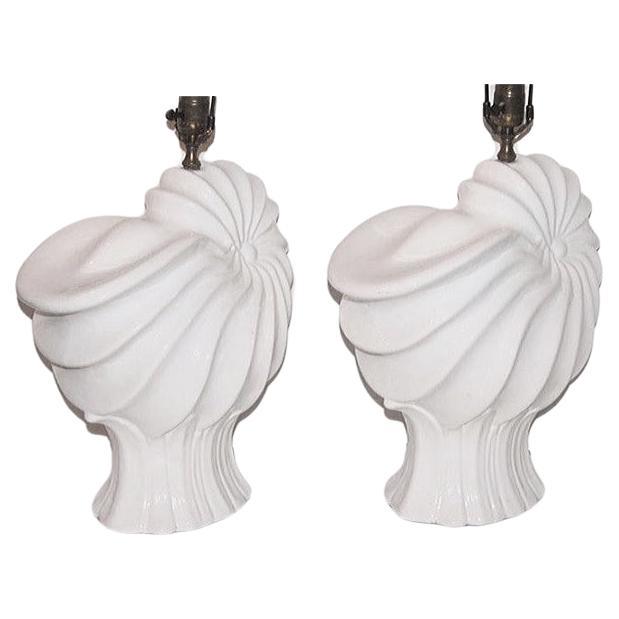 Moderne Shell Porcelain Table Lamps For Sale