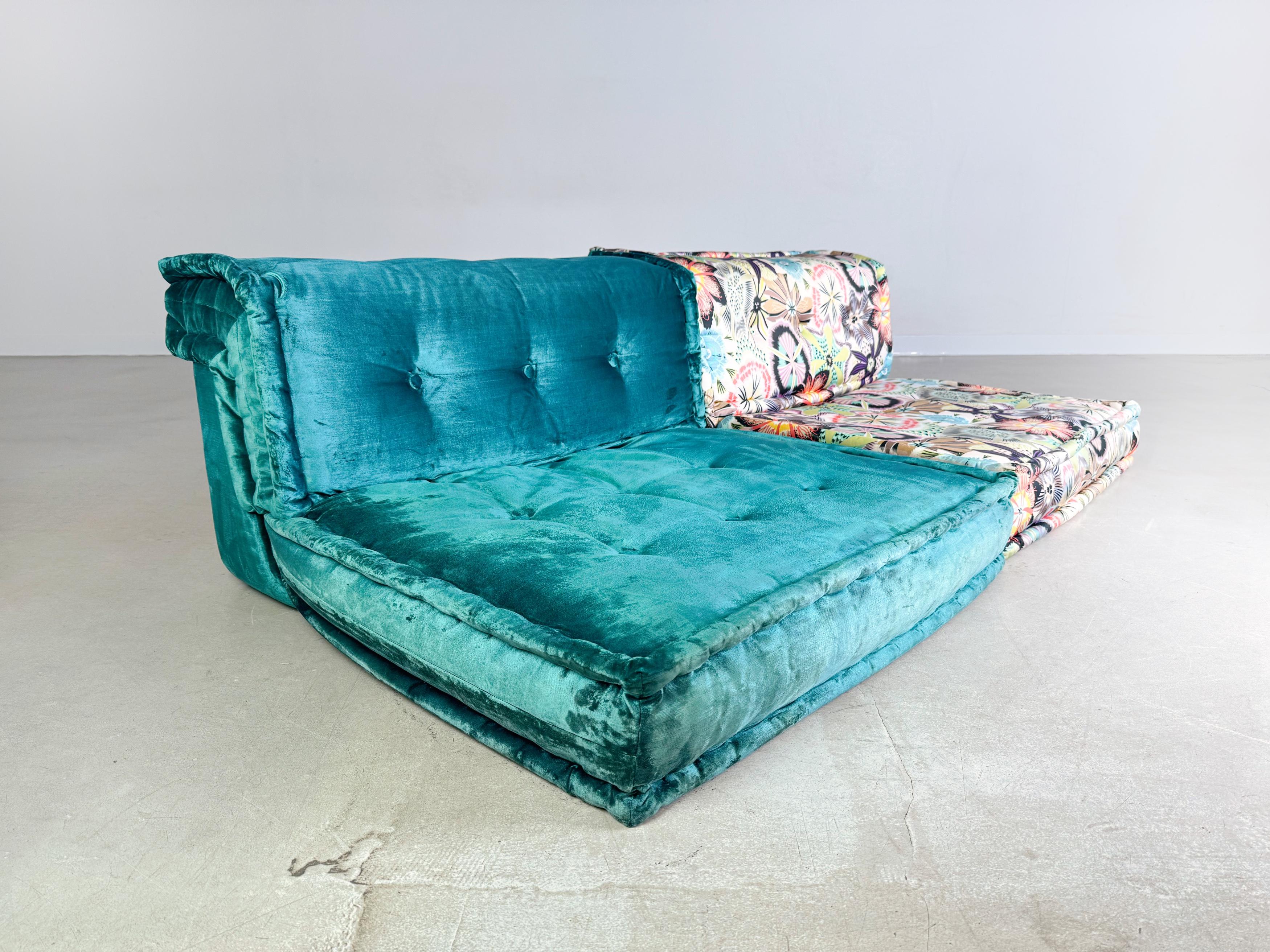 Sofá moderno Roche Bobois Sofá Mah Jong Hans Hopfer bunt Posmoderno en venta
