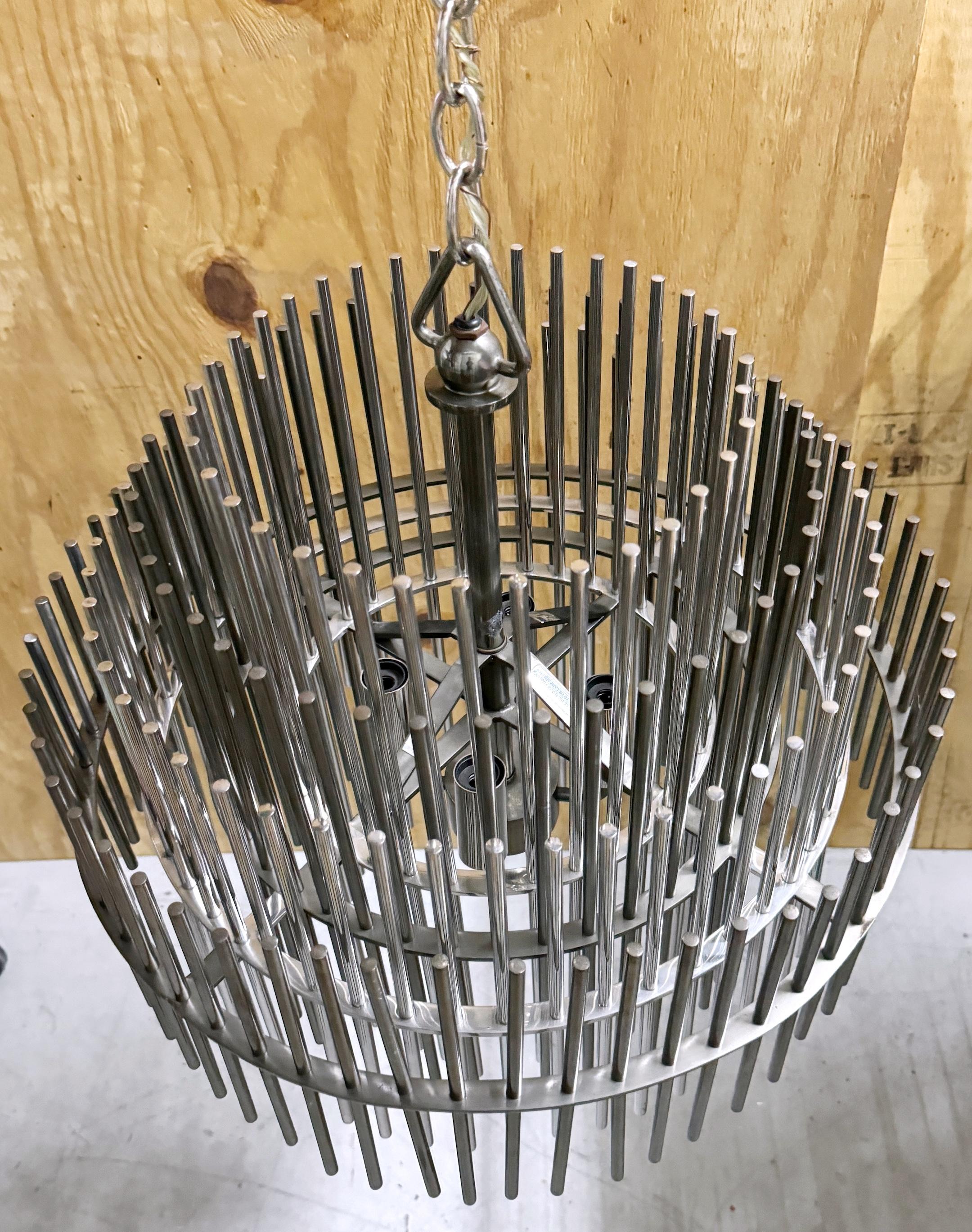 Moderno Modernism Design Lampadario scultoreo circolare a 5 livelli in acciaio inox in vendita