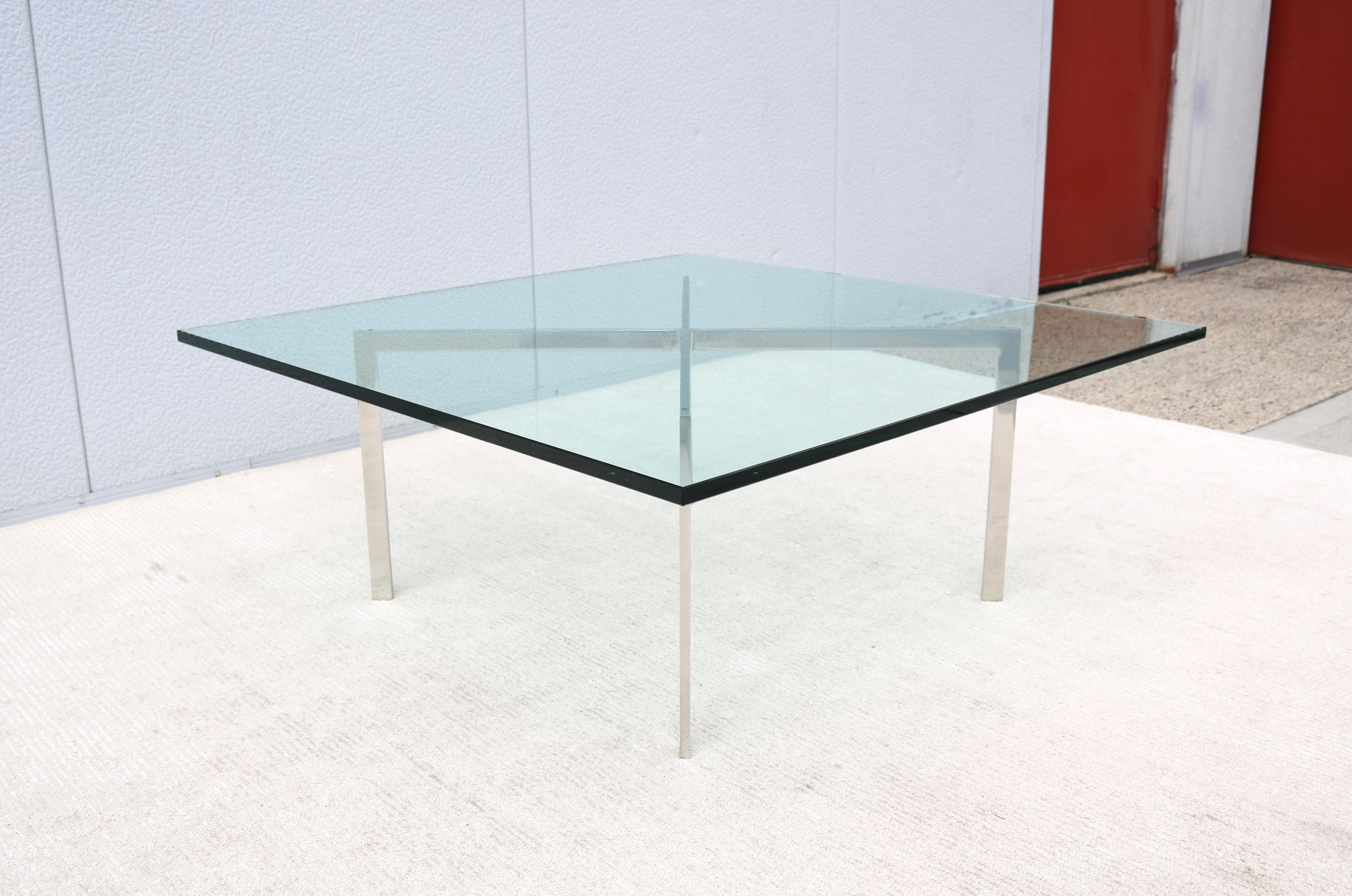 Modernisme Ludwig Mies van der Rohe Knoll Barcelona table basse en acier inoxydable en vente 5