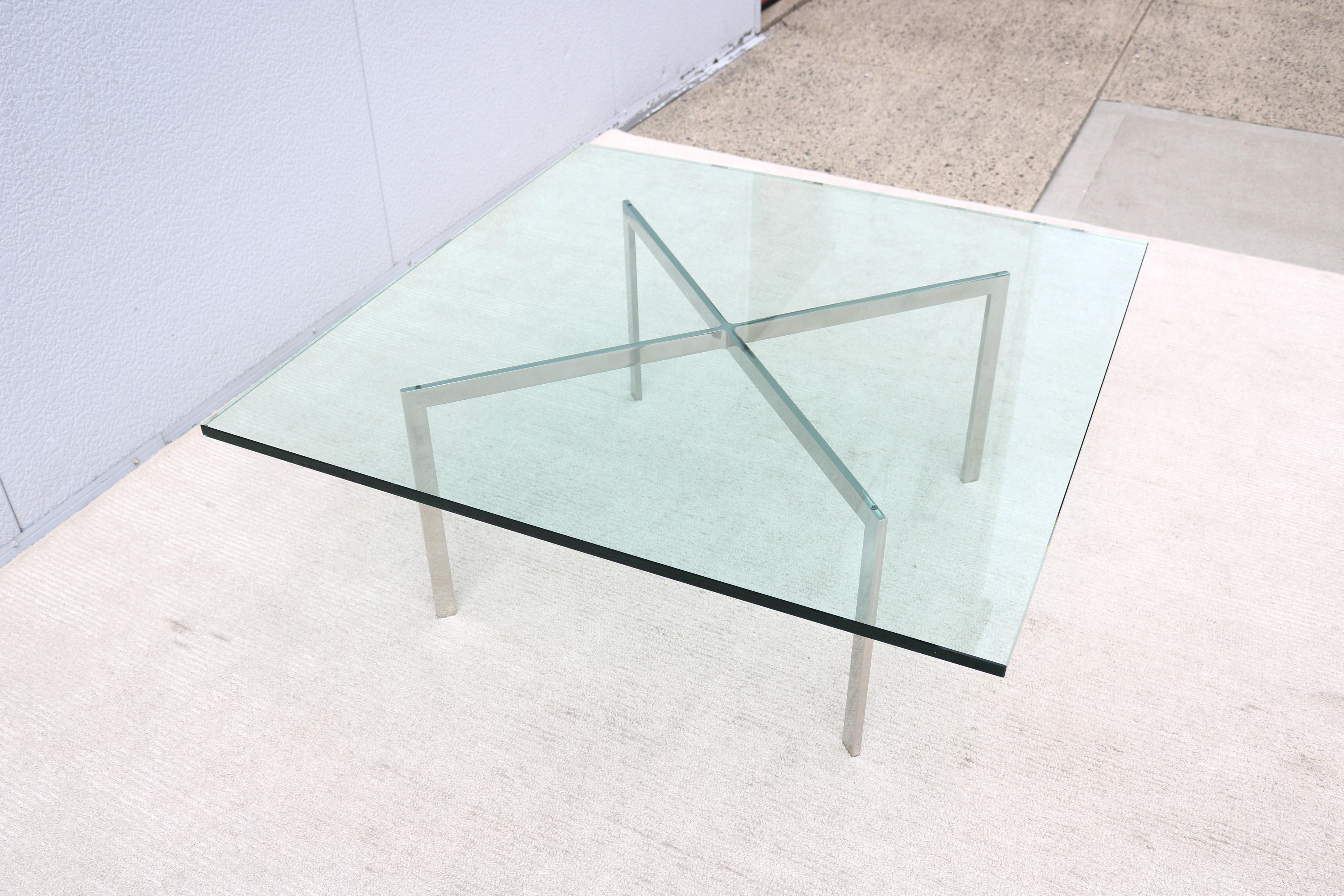 Modernisme Ludwig Mies van der Rohe Knoll Barcelona table basse en acier inoxydable en vente 6