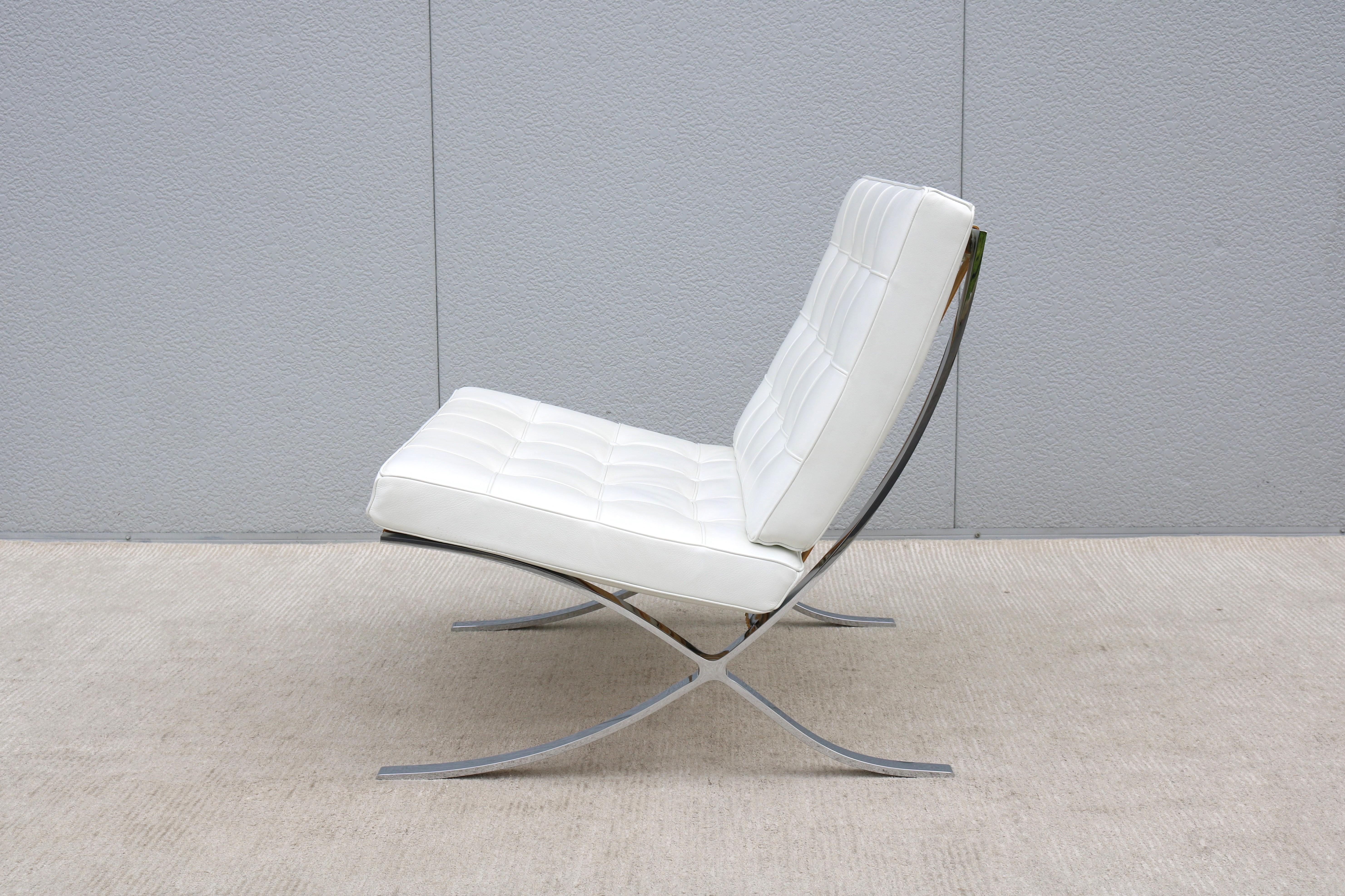 Modernism Ludwig Mies van der Rohe White Leather Barcelona Lounge Chair, Gordon 5