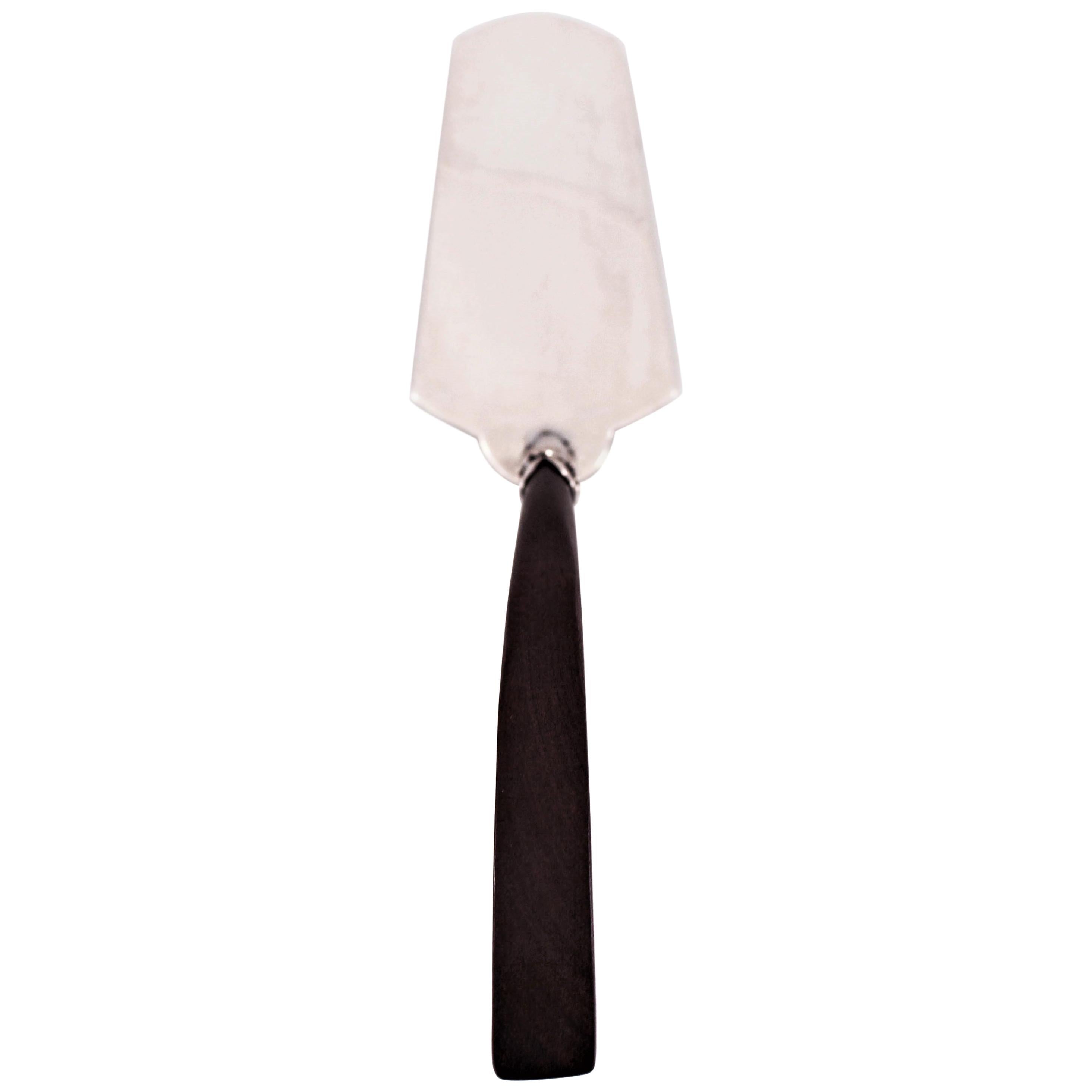 Servidor Modernism Sterling