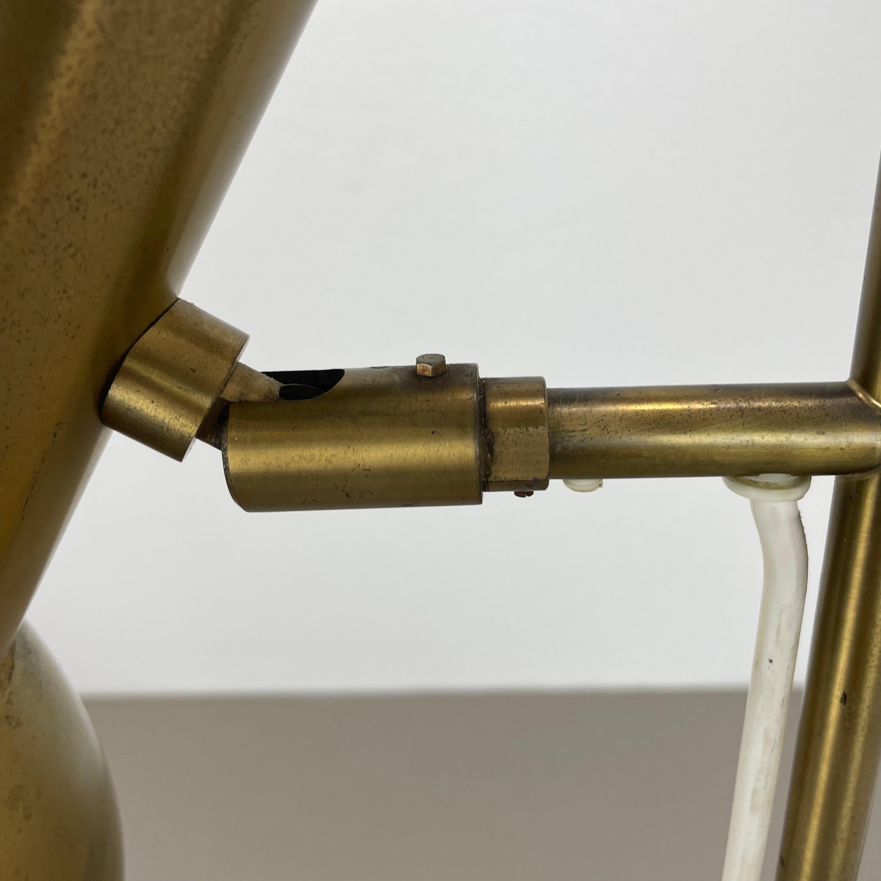 Lampe de table moderniste à 1 branche réglable en laiton massif fabriquée par Cosack Allemagne, années 1960 en vente 2