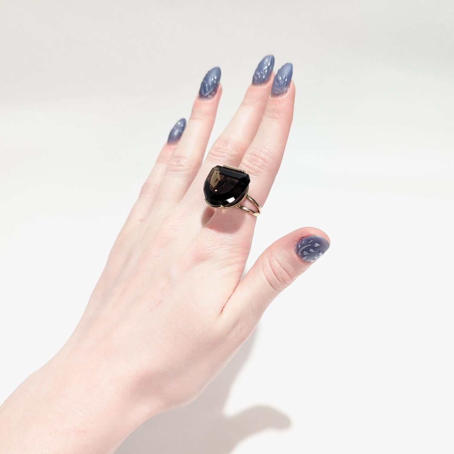 Modernist 14 Karat Gold and Half Moon Cut Smoky Topaz Cocktail Ring For Sale 6