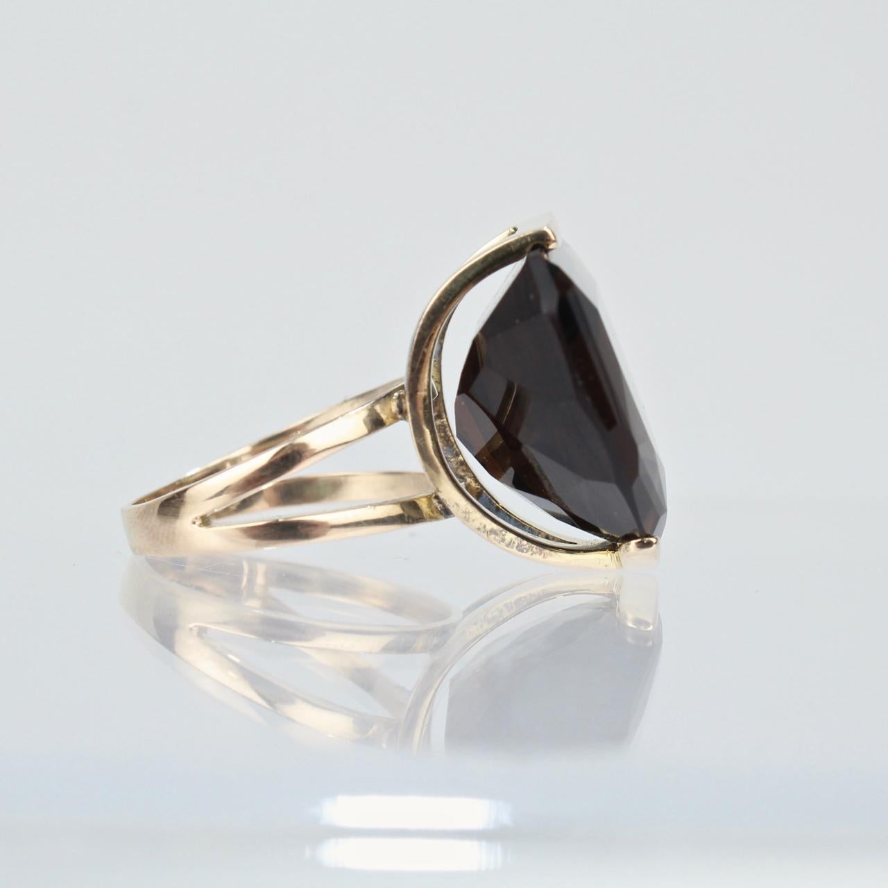Modernist 14 Karat Gold and Half Moon Cut Smoky Topaz Cocktail Ring In Good Condition For Sale In Philadelphia, PA