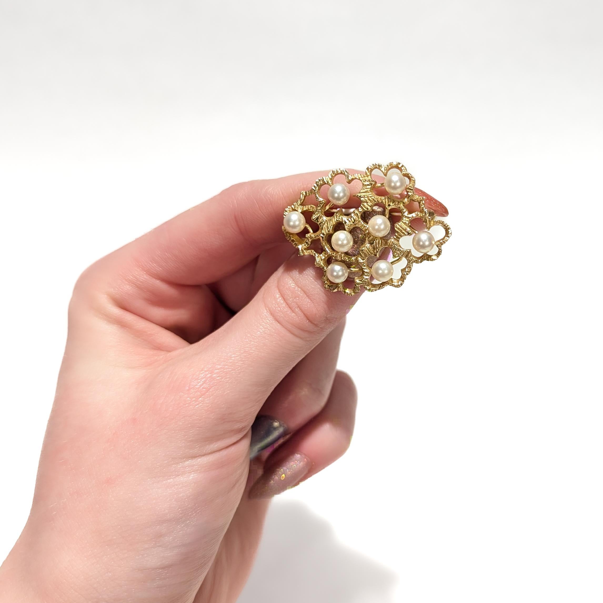 Modernist 14 Karat Gold and White Round Pearl Floral Brooch or Pin For Sale 5