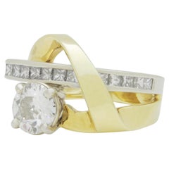 Modernistischer 14 Karat zweifarbiger Gold- und Diamantring