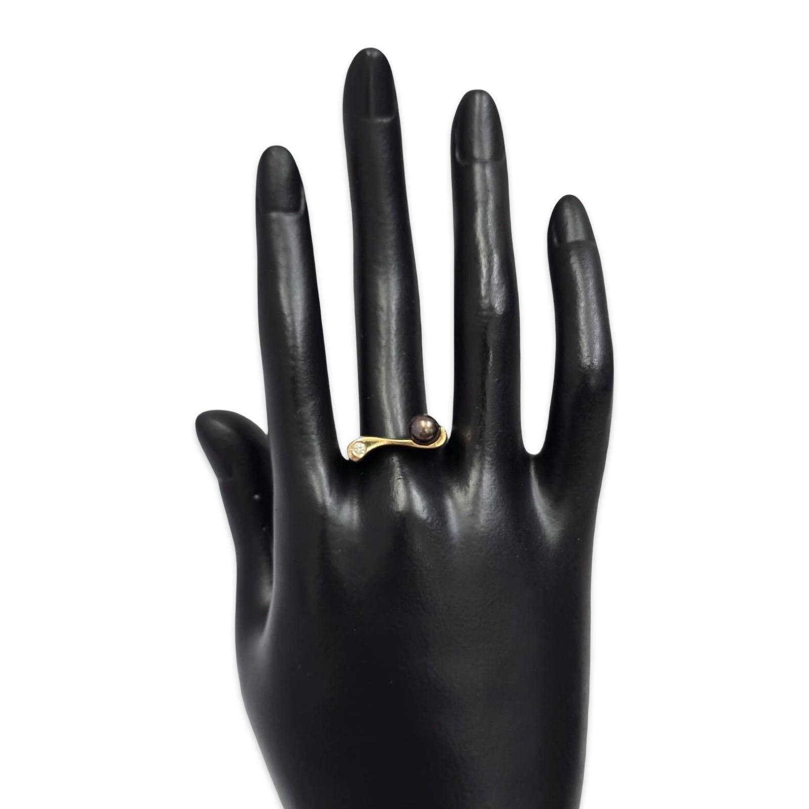 Anello scultura modernista con perle nere e diamanti in oro 14K in vendita 3