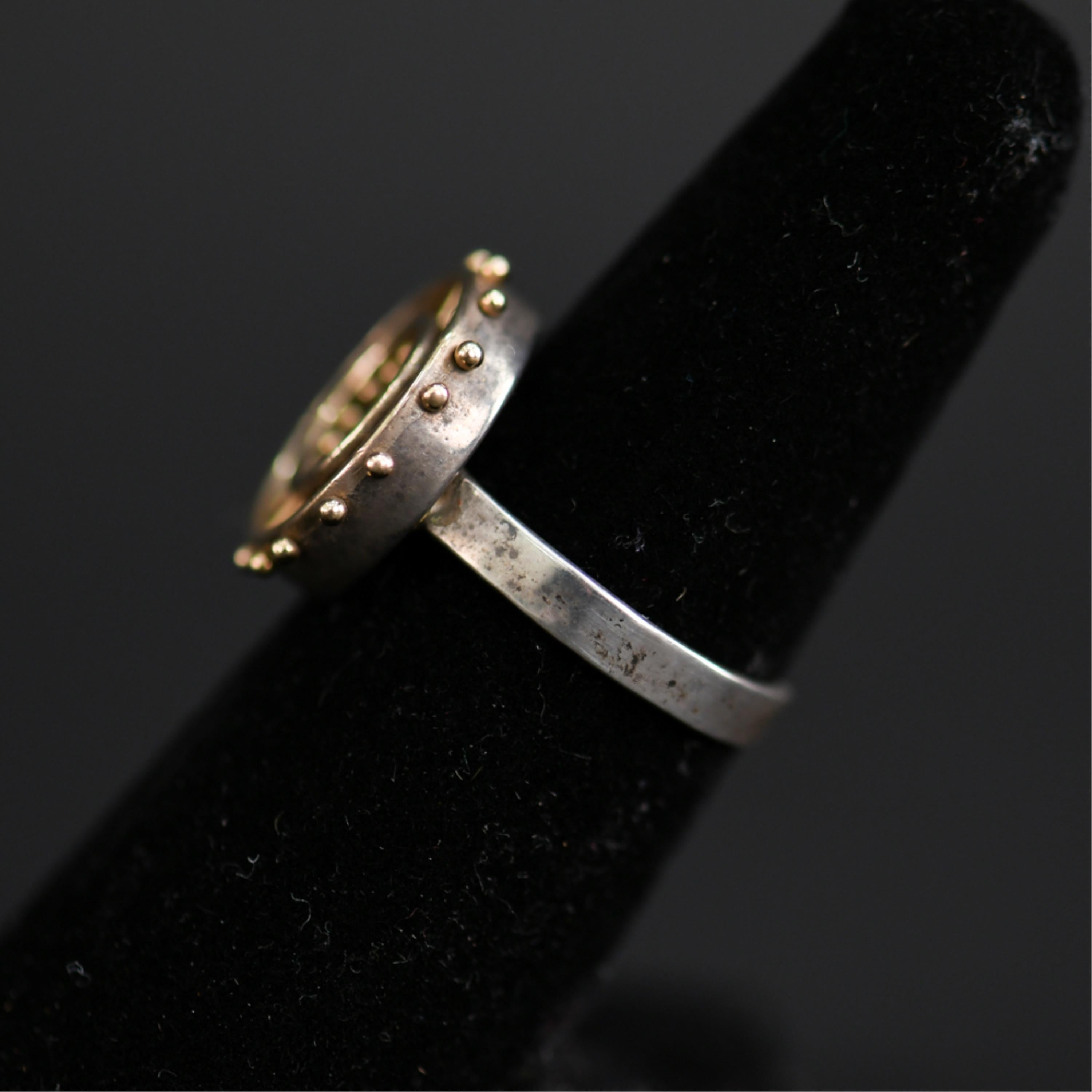 Modernist 14-Karat Gold and Silver Ring In Good Condition For Sale In Norwalk, CT