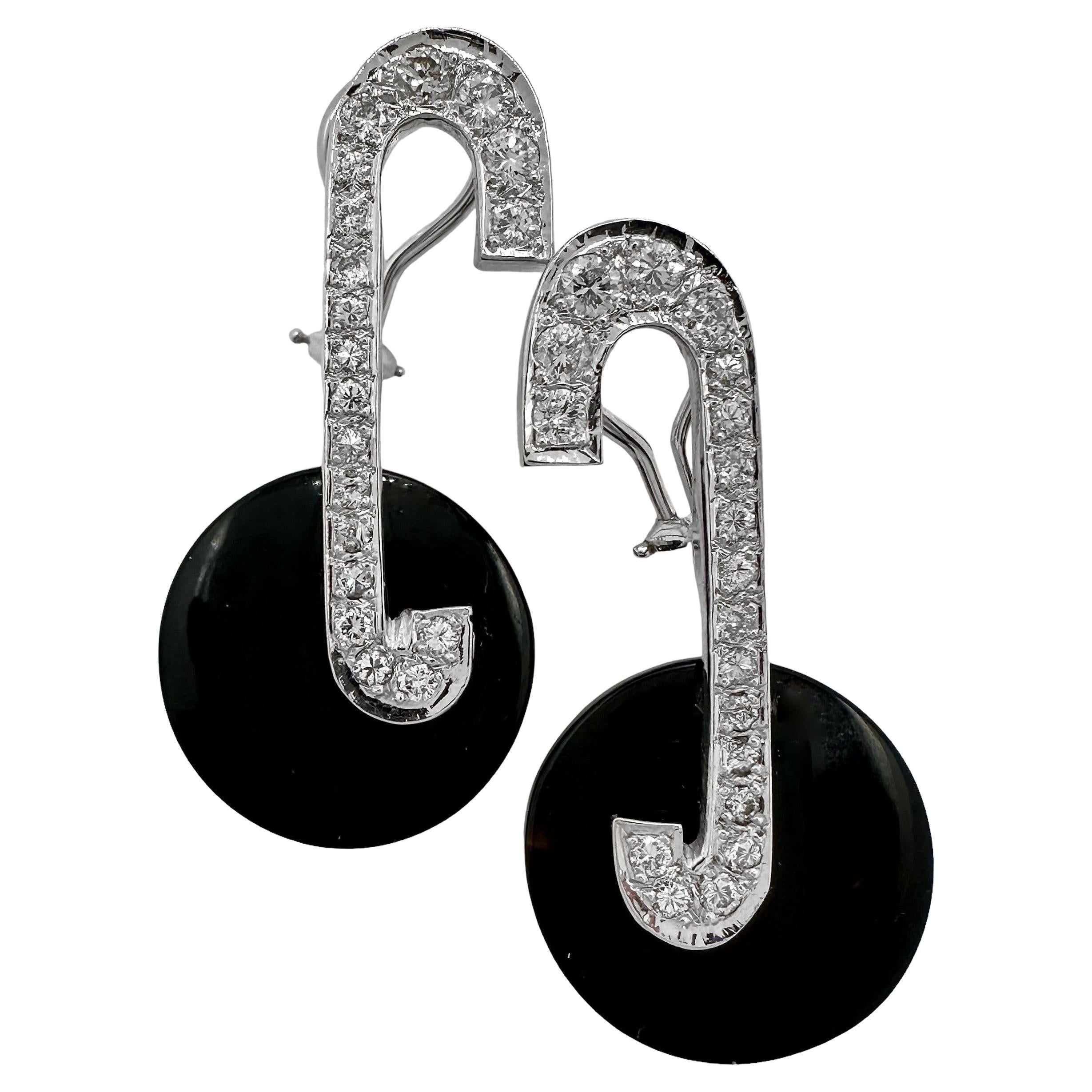 Boucles d'oreilles modernistes en or blanc 14 carats, onyx et diamants en vente