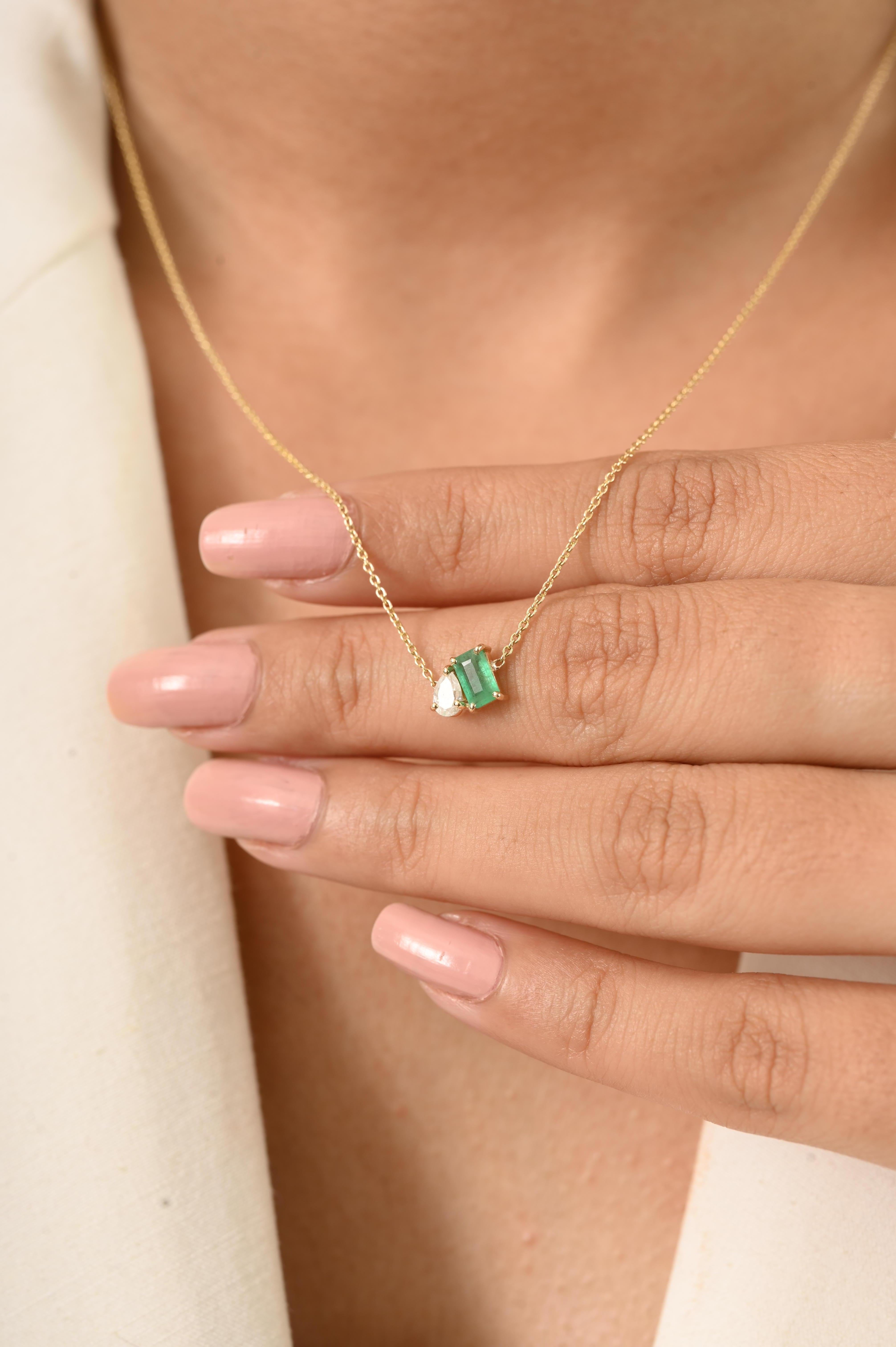 Modernist 14K Yellow Gold Octagon Cut Emerald & Pear Diamond Pendant Necklace For Sale 6