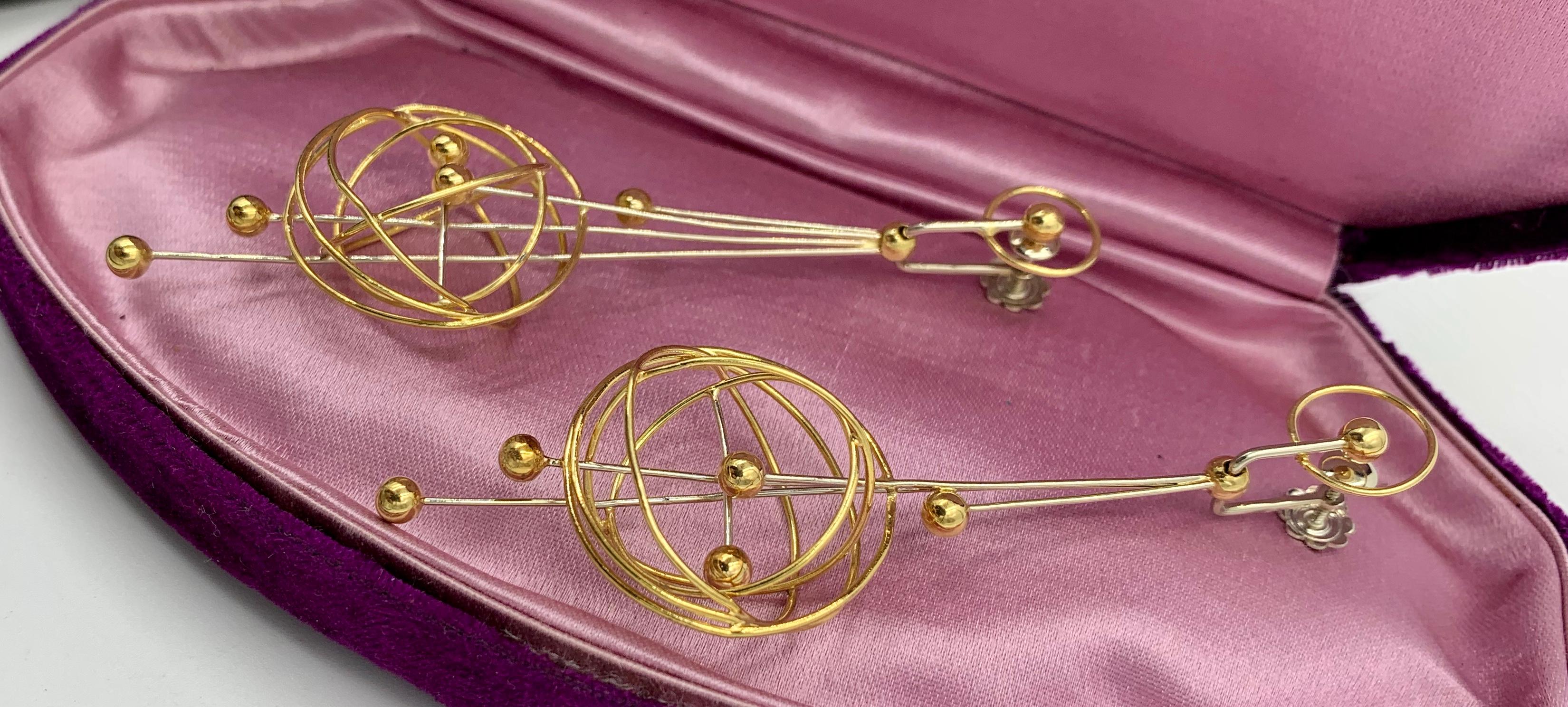 Modernist 18 Karat Gold Dangle Drop Earrings Sputnik Retro For Sale 3