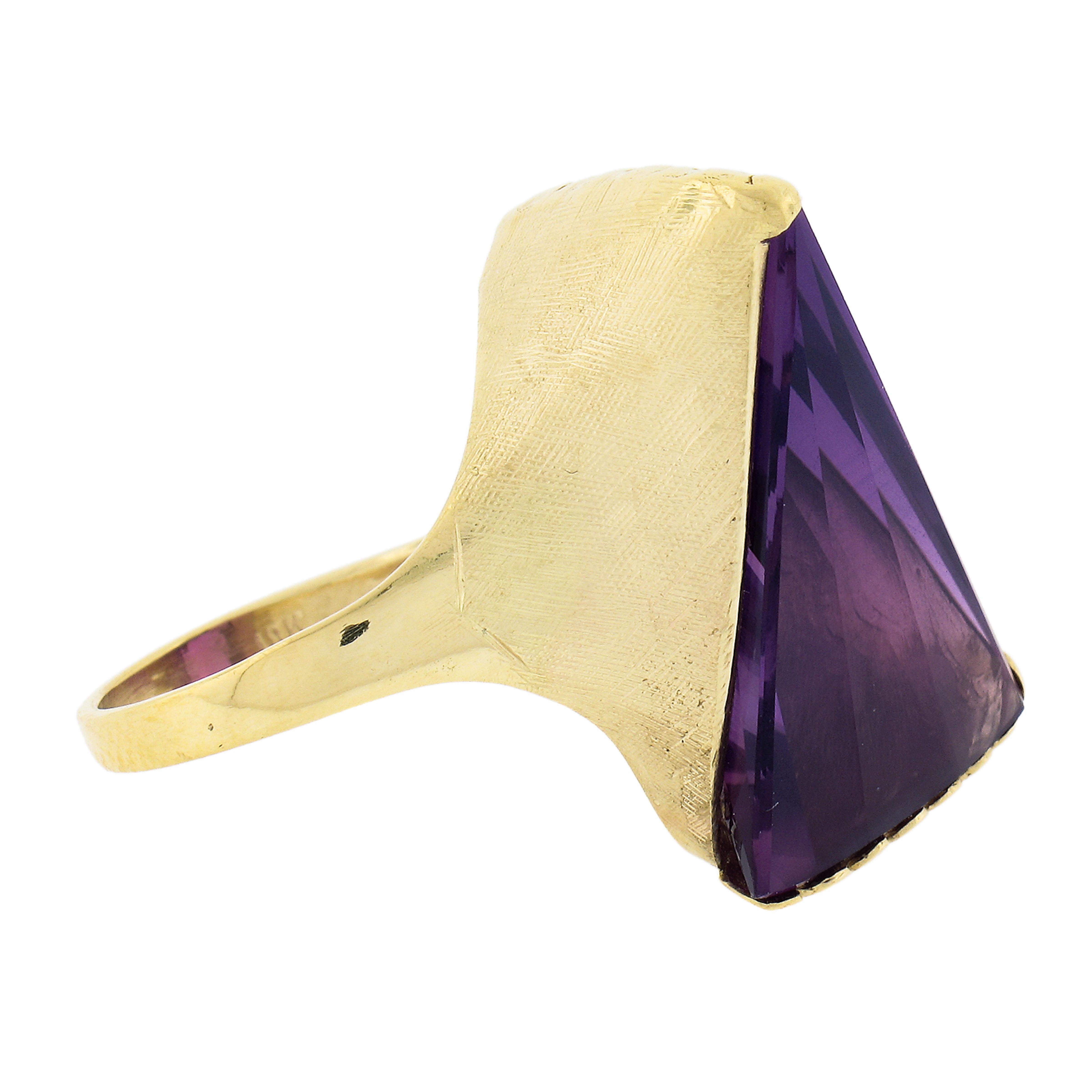 Women's Modernist 18k Yellow Gold Custom Alexandrite Large High Profile Florentine Ring For Sale