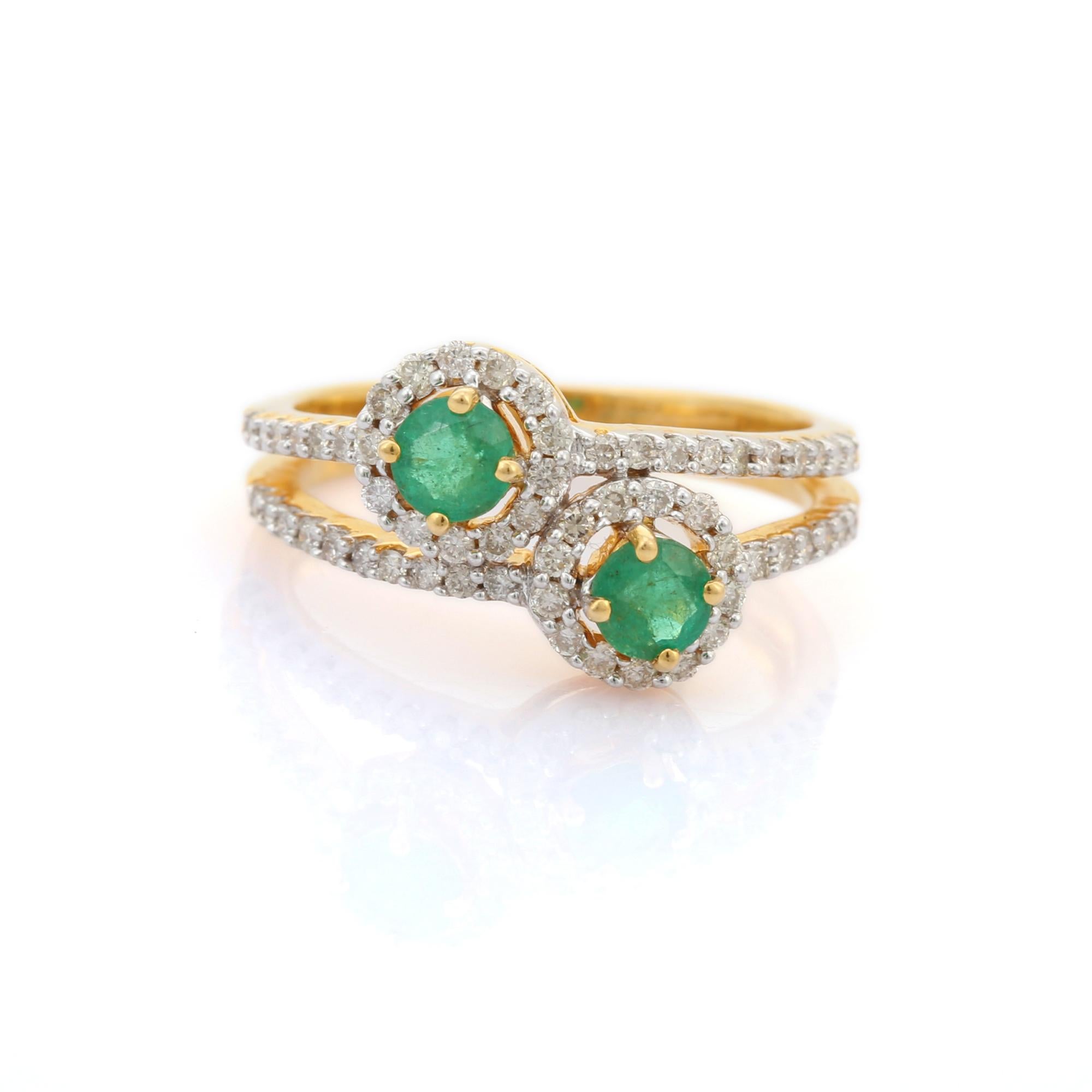 For Sale:  Modernist 18K Yellow Gold Natural Emerald Engagement Ring with Diamonds 2