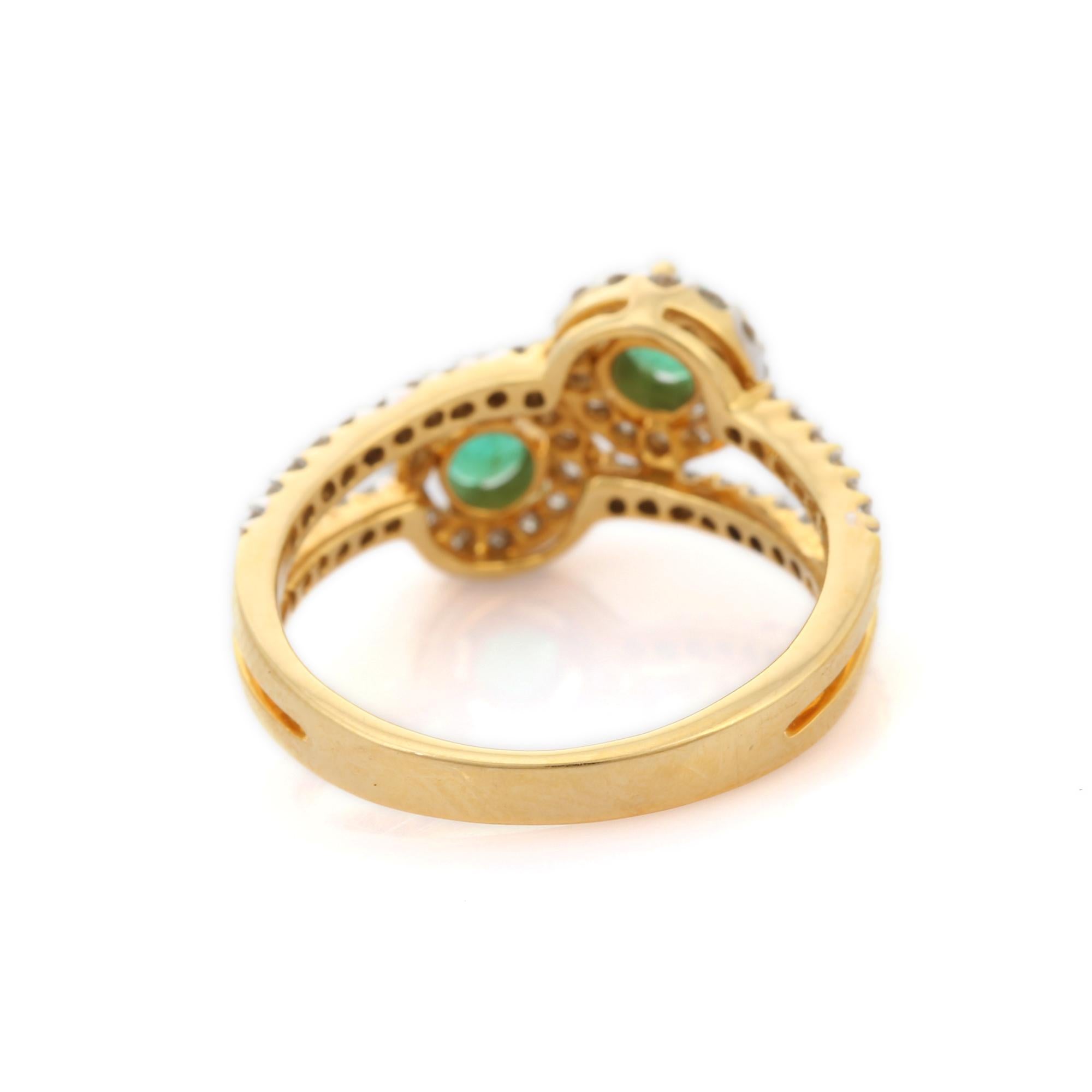 For Sale:  Modernist 18K Yellow Gold Natural Emerald Engagement Ring with Diamonds 3