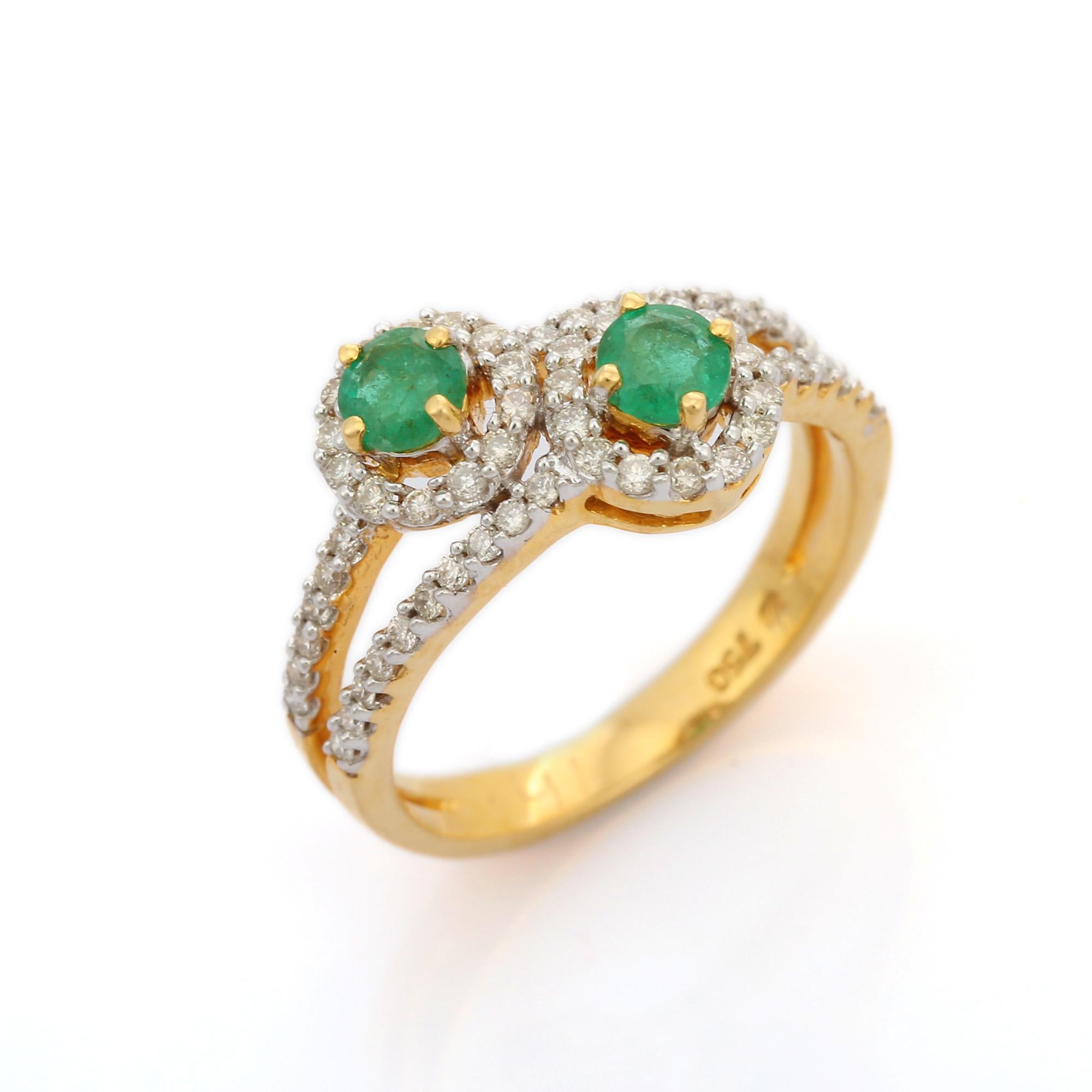 For Sale:  Modernist 18K Yellow Gold Natural Emerald Engagement Ring with Diamonds 5