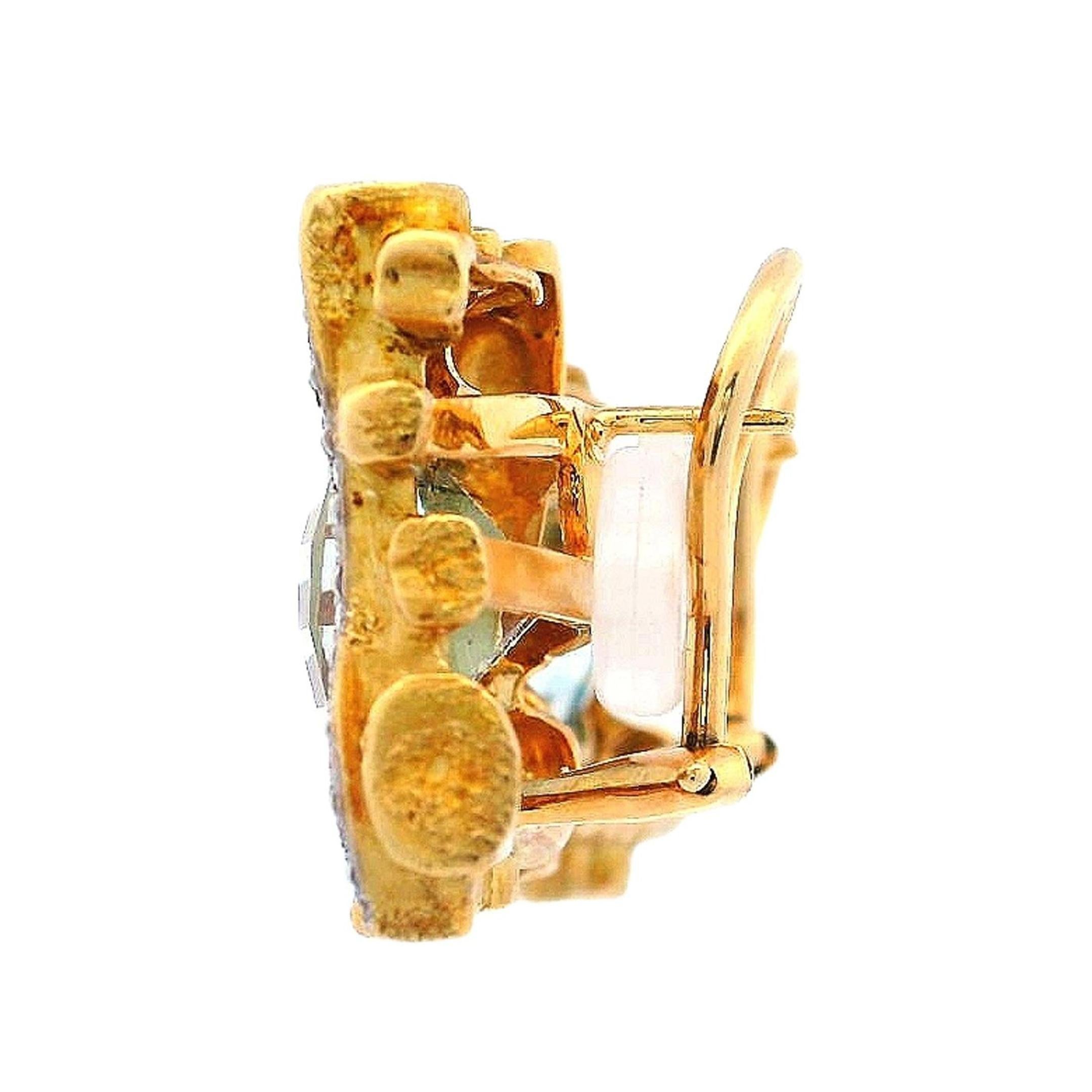 Moderne Boucles d'oreilles modernistes en or jaune 18 carats avec aigues-marines et diamants en vente