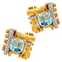 Modernistische Ohrringe aus 18 Karat Gelbgold mit Aquamarinen und Diamanten