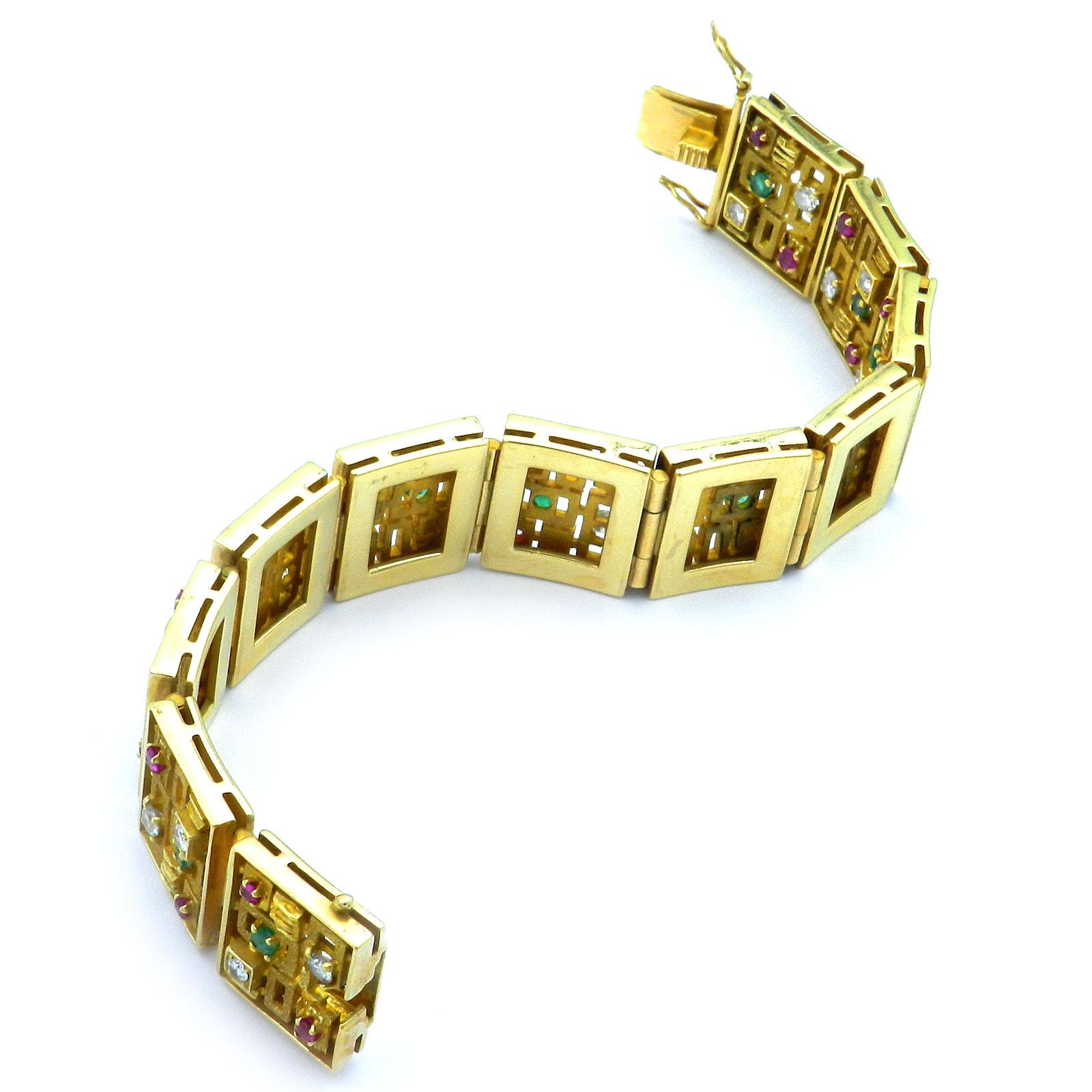 Modernist 1.9 Carat Diamond Ruby and Emerald 18K Gold Bracelet Meran 1970 For Sale 2
