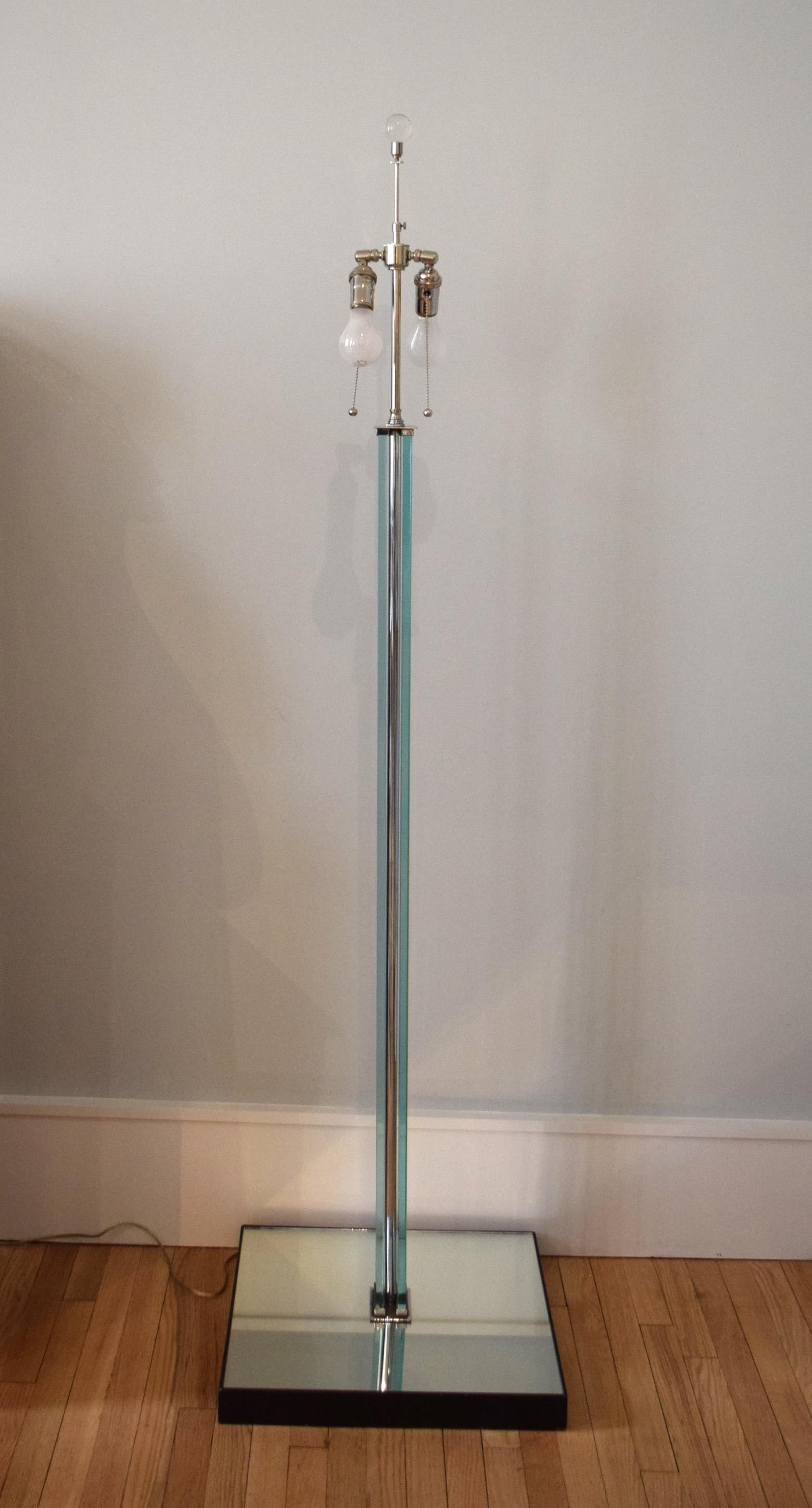 Modernist 1930s Floor Lamp In Good Condition In New York, NY