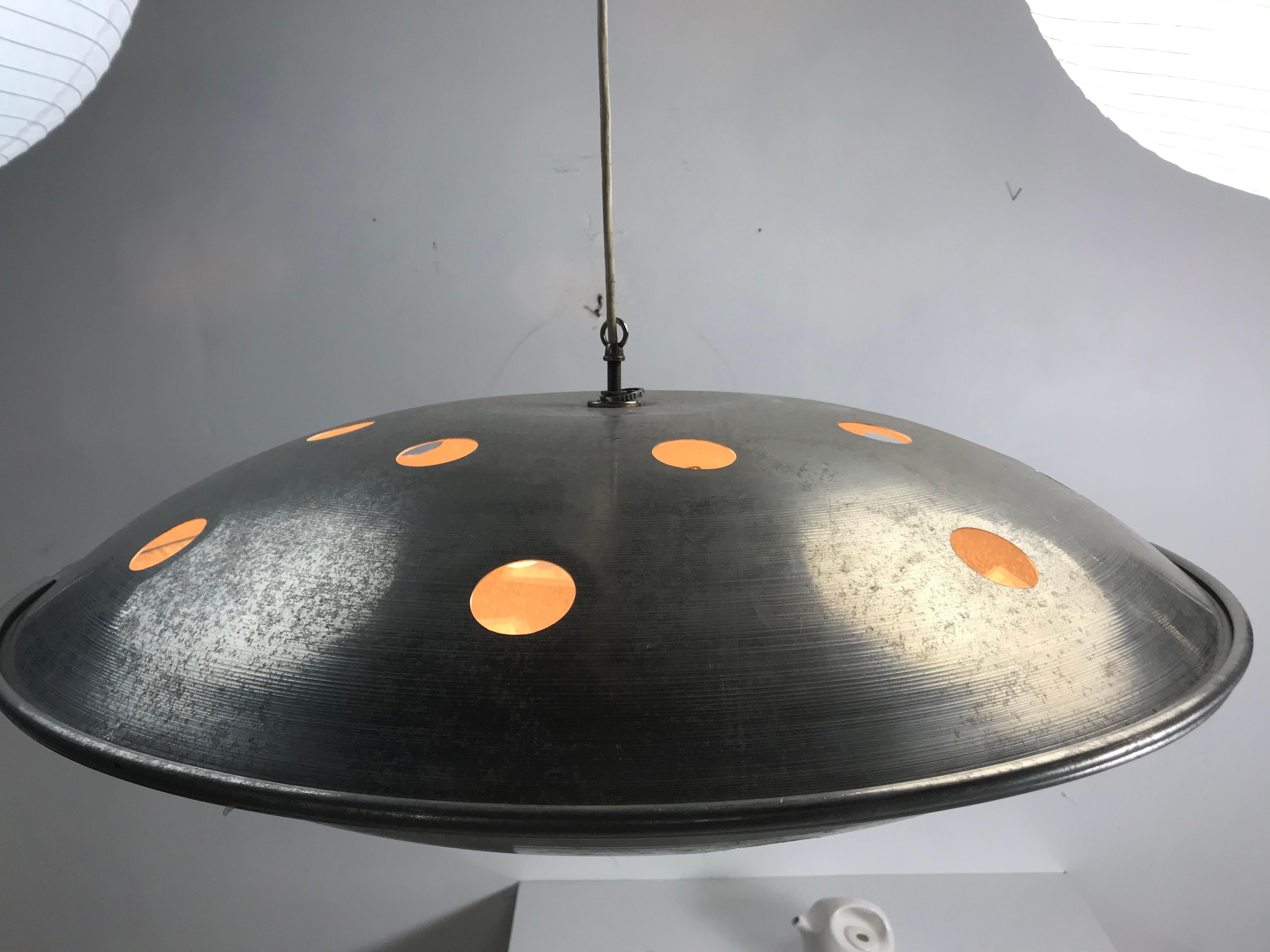 flying saucer light fixture