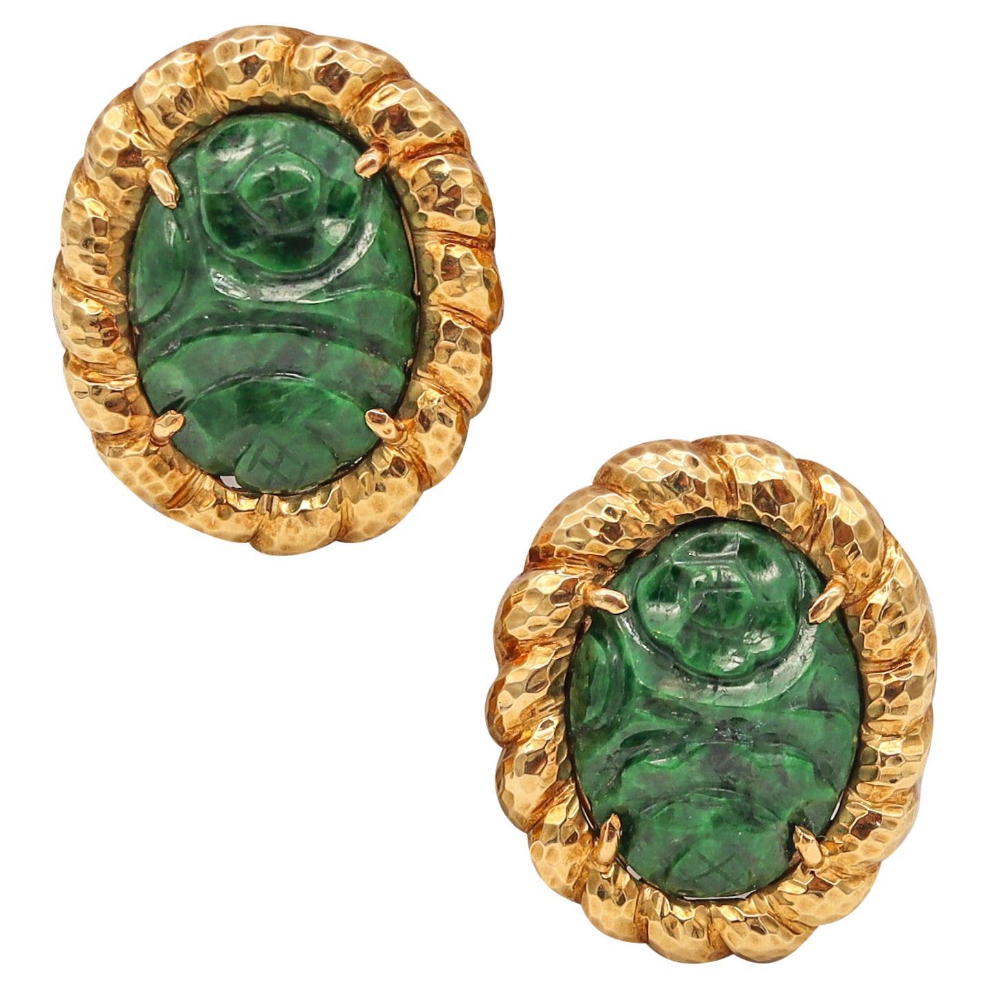 Modernist 1970 Clip-On Earrings in 18Kt Yellow Gold 24.30 Ctw Maw Sit Sit Jade For Sale