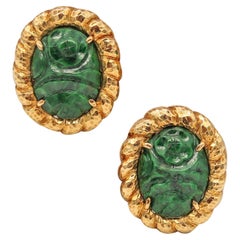 Vintage Modernist 1970 Clip-On Earrings in 18Kt Yellow Gold 24.30 Ctw Maw Sit Sit Jade