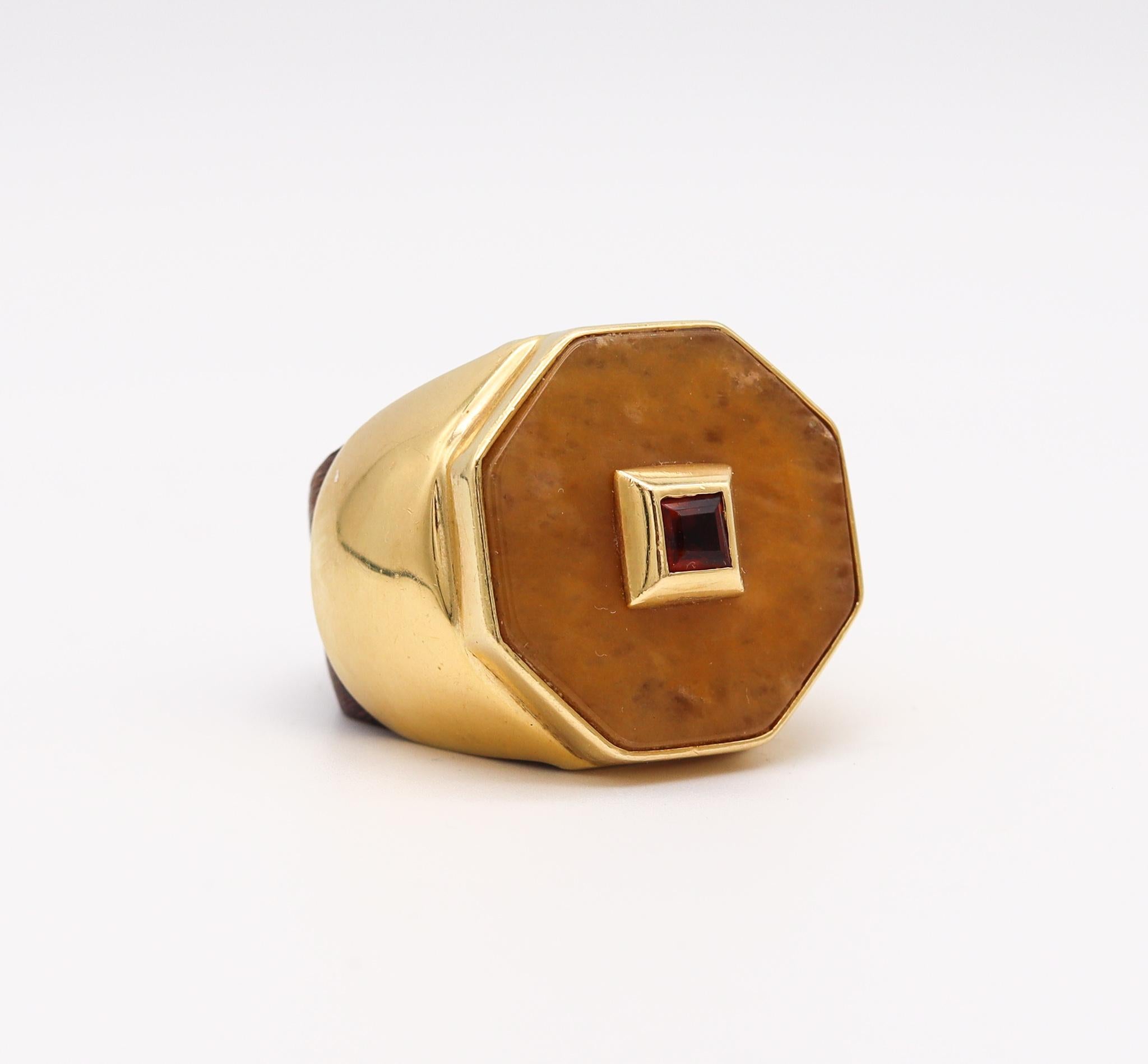 Modernist geometric cocktail ring.

Beautiful bold cocktail ring, created in Italy back in the very early 1970's. This geometric ring has been crafted from a single piece, carved from rose wood and yellow gold of 18 karats gold with high polished