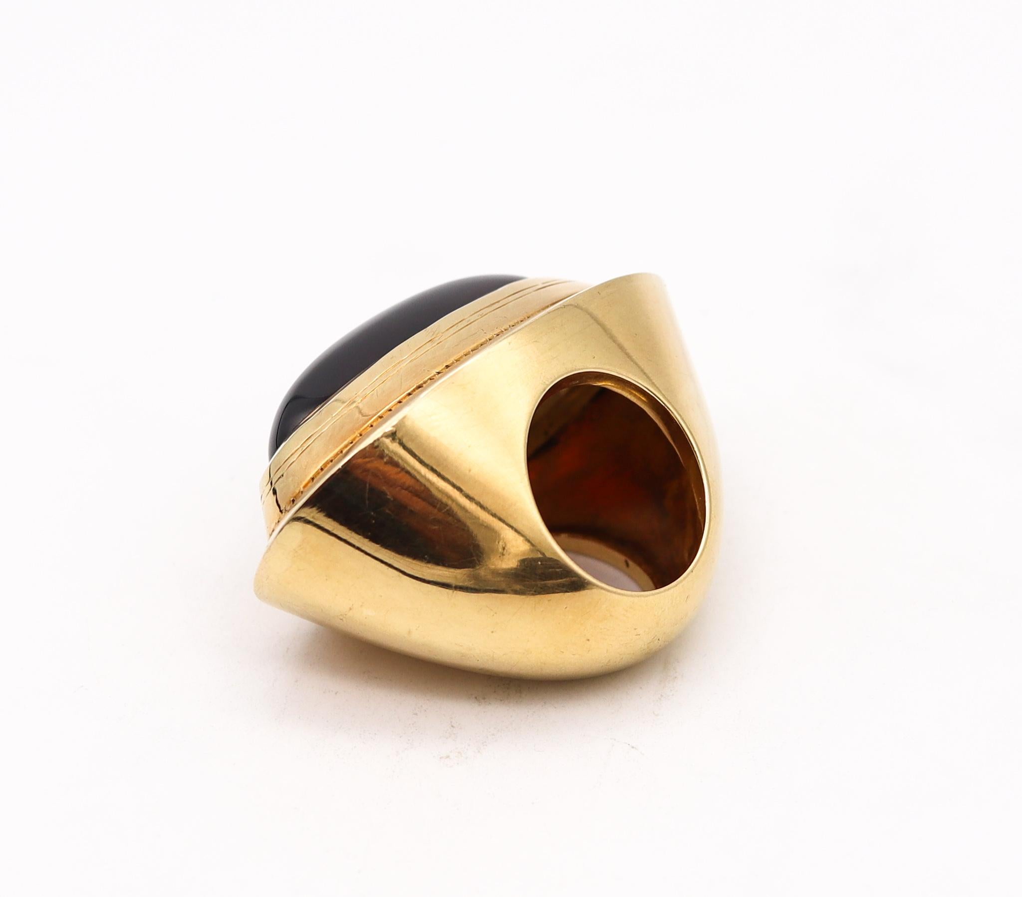 Women's or Men's Modernist 1970 Sculptural Statement Ring 18Kt Yellow Gold With 51, 60 Cts Garnet For Sale
