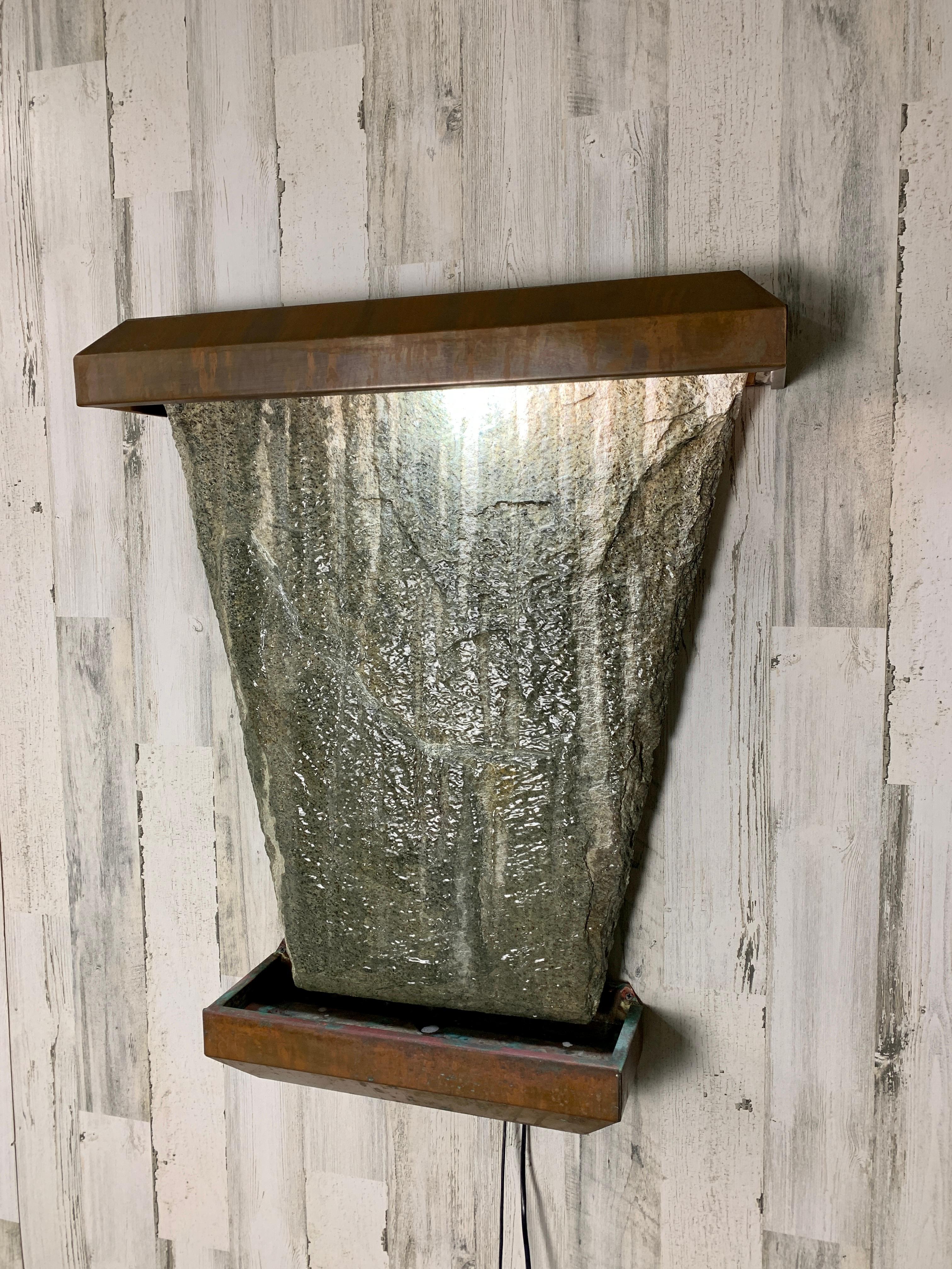 Modernist 20th Century Wall Fountain For Sale 2