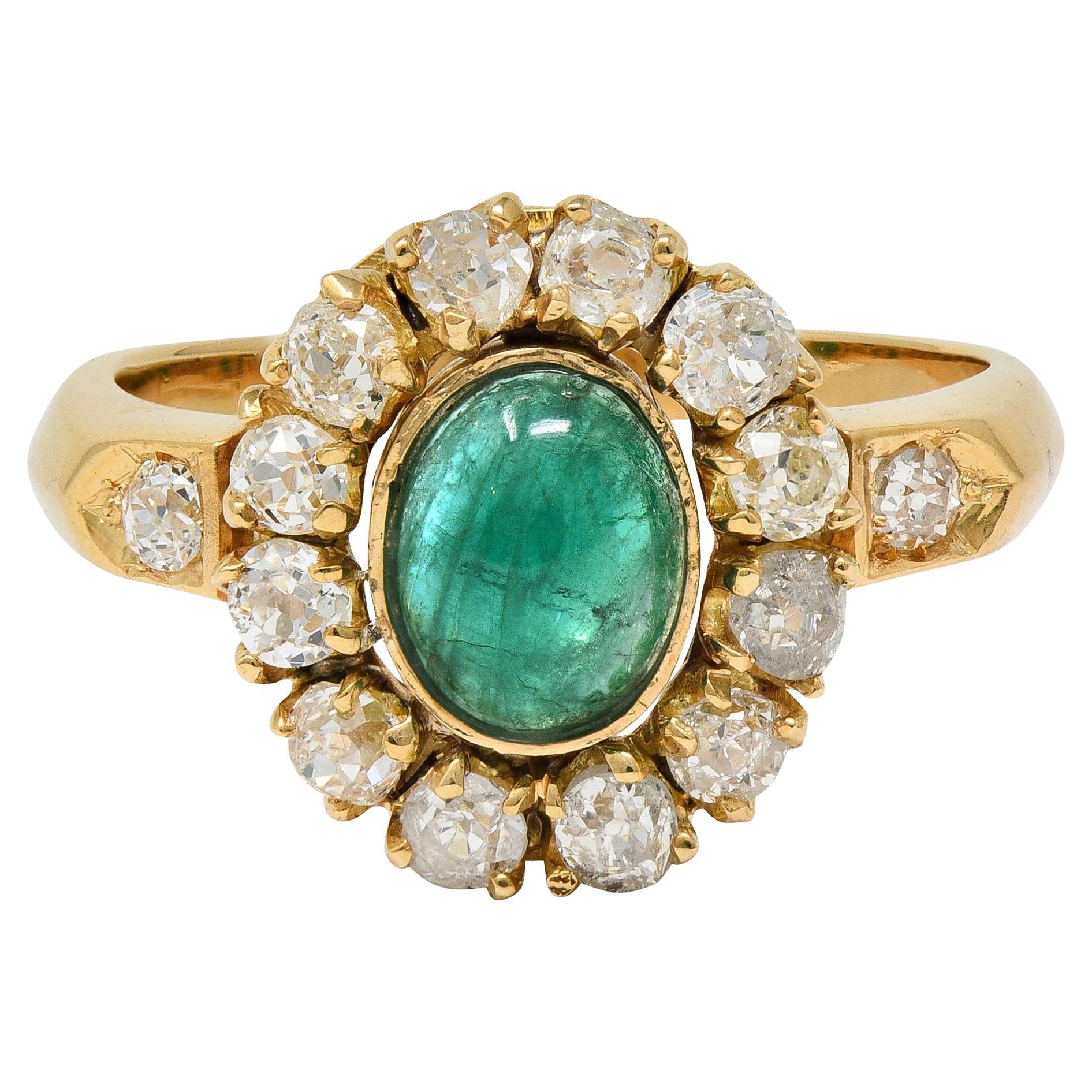 Bague moderniste 2.46 CTW Emerald Diamond 14 Karat Yellow Gold Vintage Halo Ring