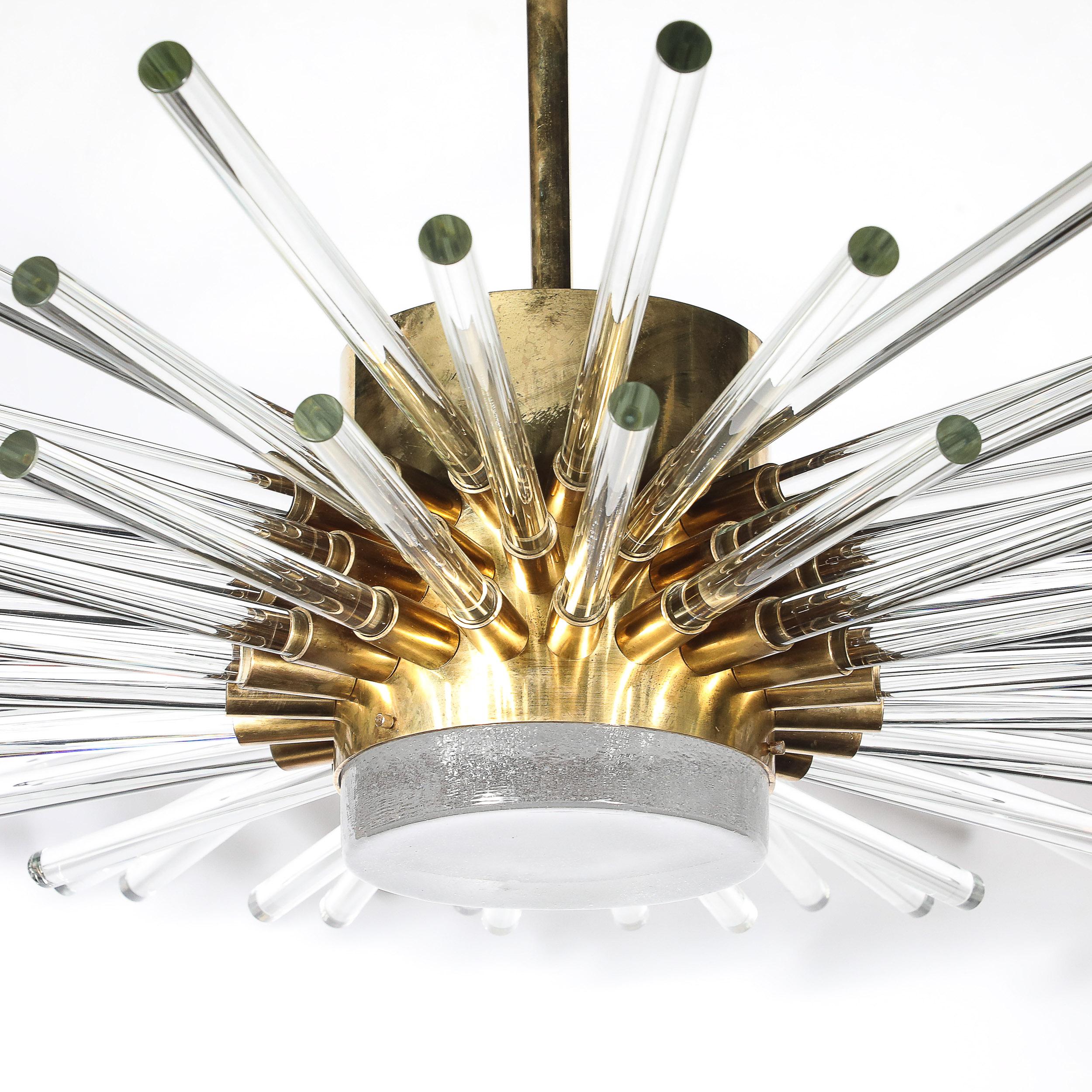 Laiton Lustre moderne Sputnik à 3 niveaux en verre de Murano soufflé à la main et à tige en laiton en vente