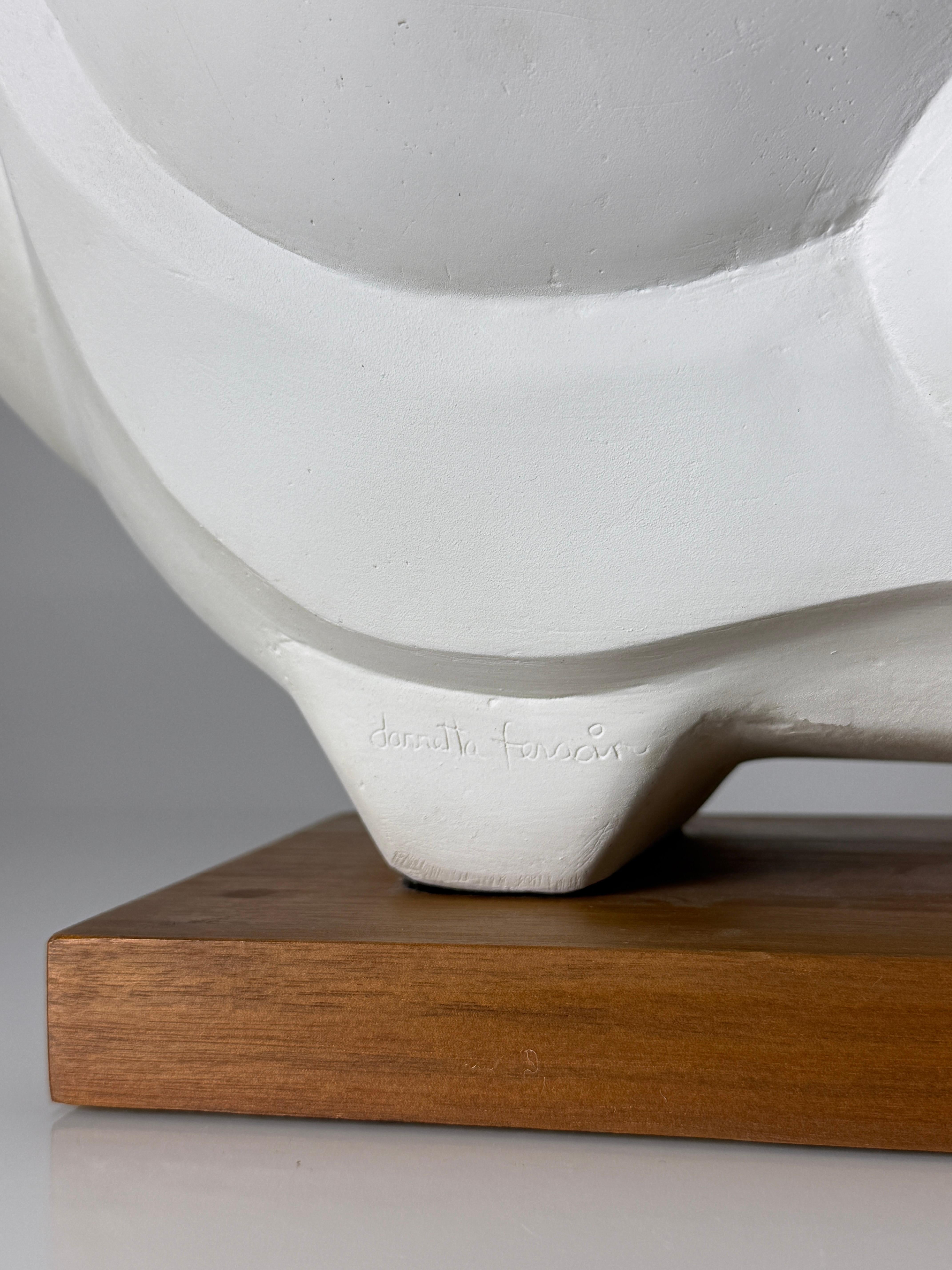 Modernist Abstract Freeform Artist Signed White Plaster Organic Sculpture 1990s in vendita 2