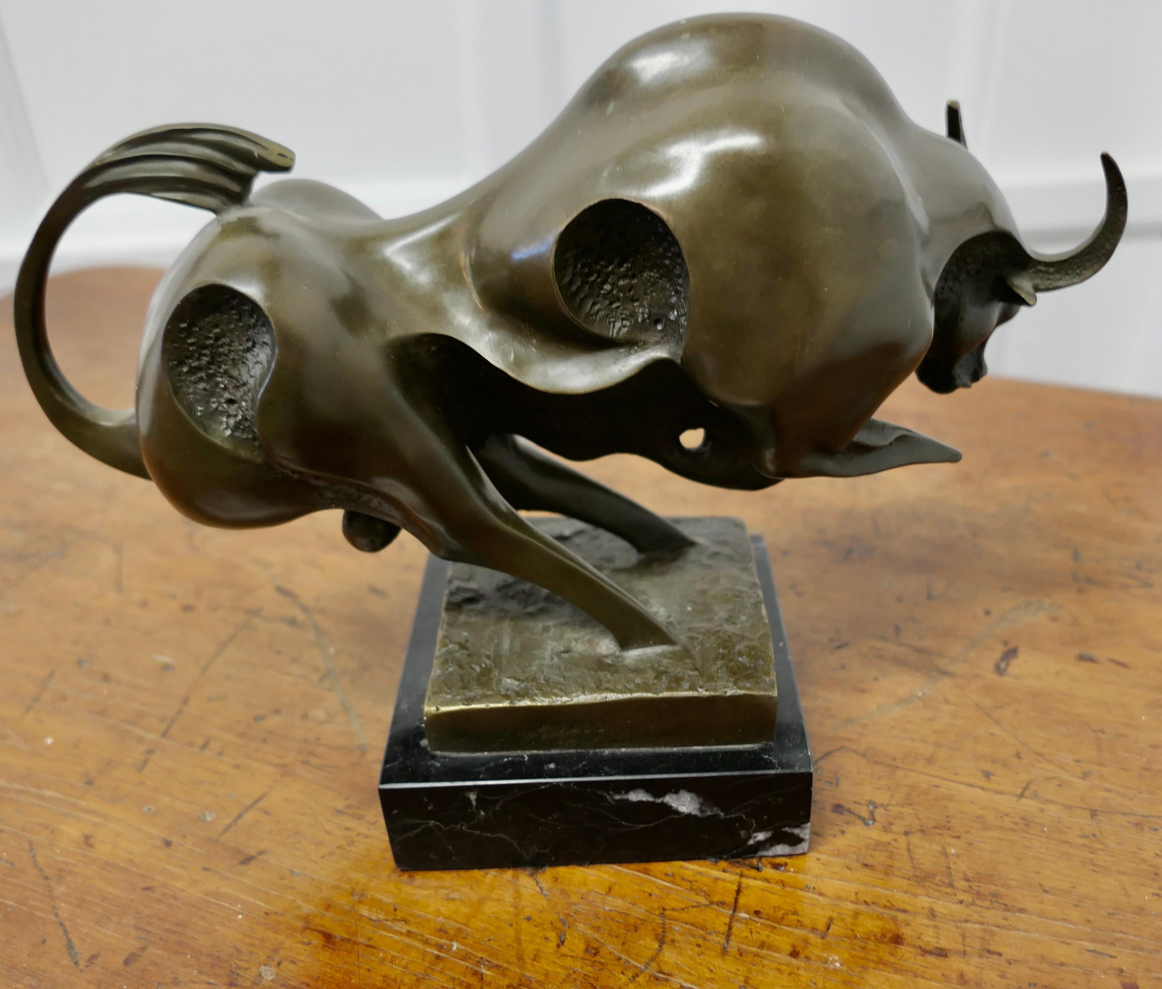 Modernist Abstract Bronze Sculpture of a Bull on a Marble Plinth For Sale 1