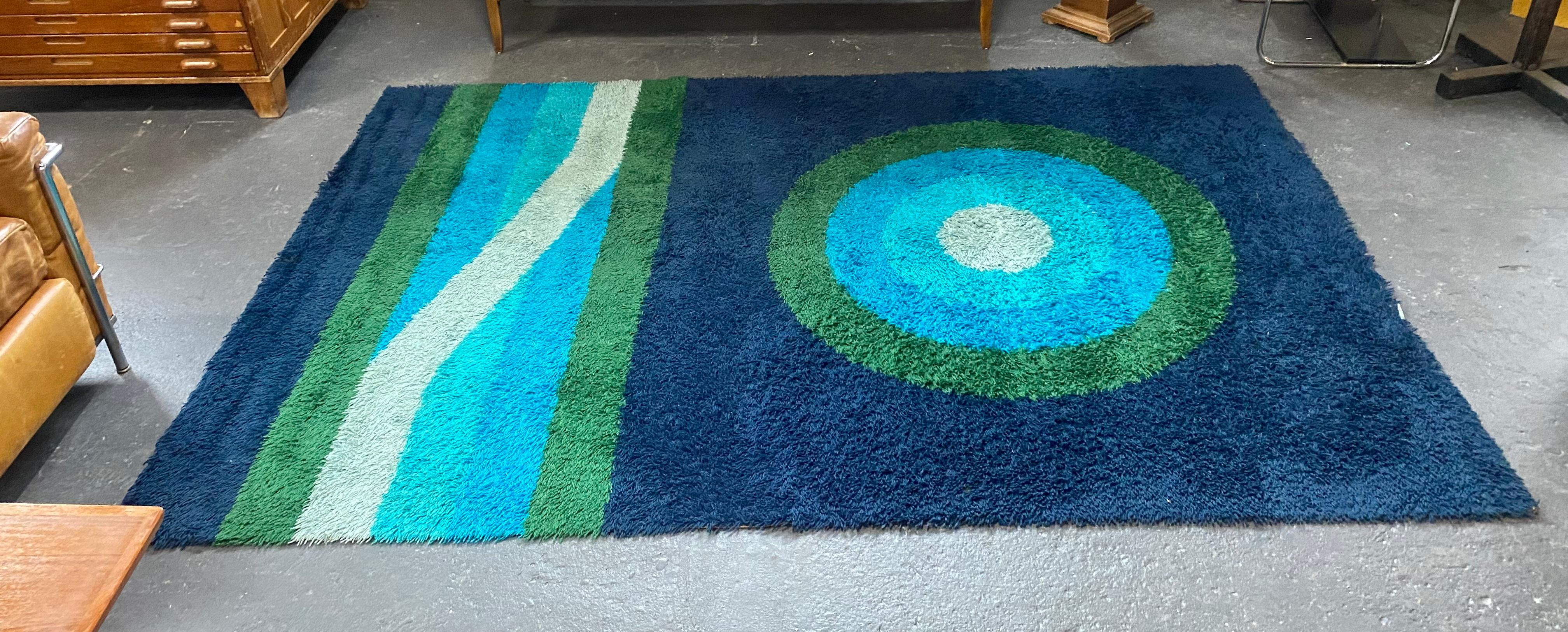 Late 20th Century Modernist Abstract Ege Rya Rug, 9 x 7, Blues and Greens  For Sale