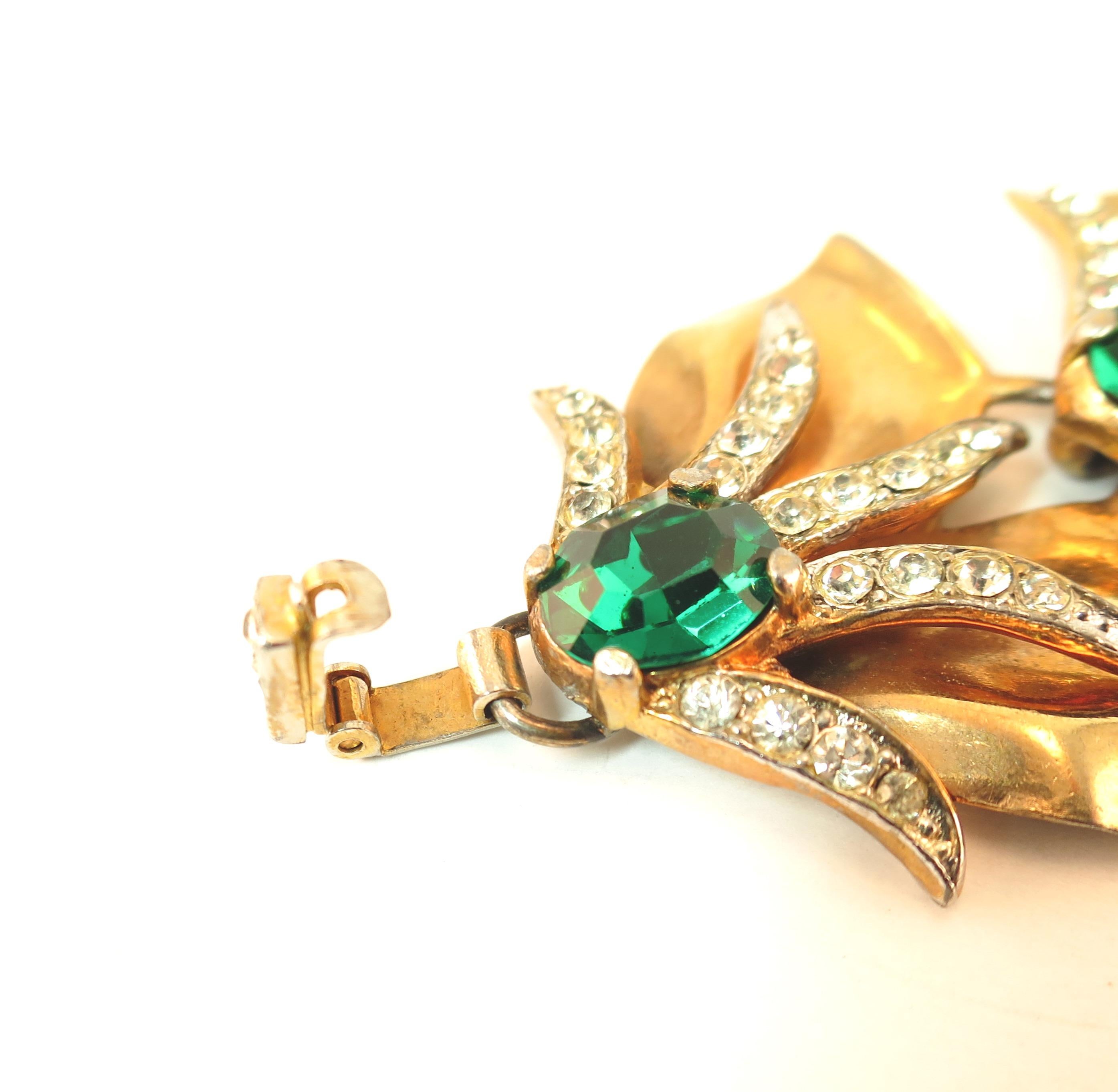 Modernist Abstract Emerald Crystal Linked Bracelet, 1940s For Sale 8