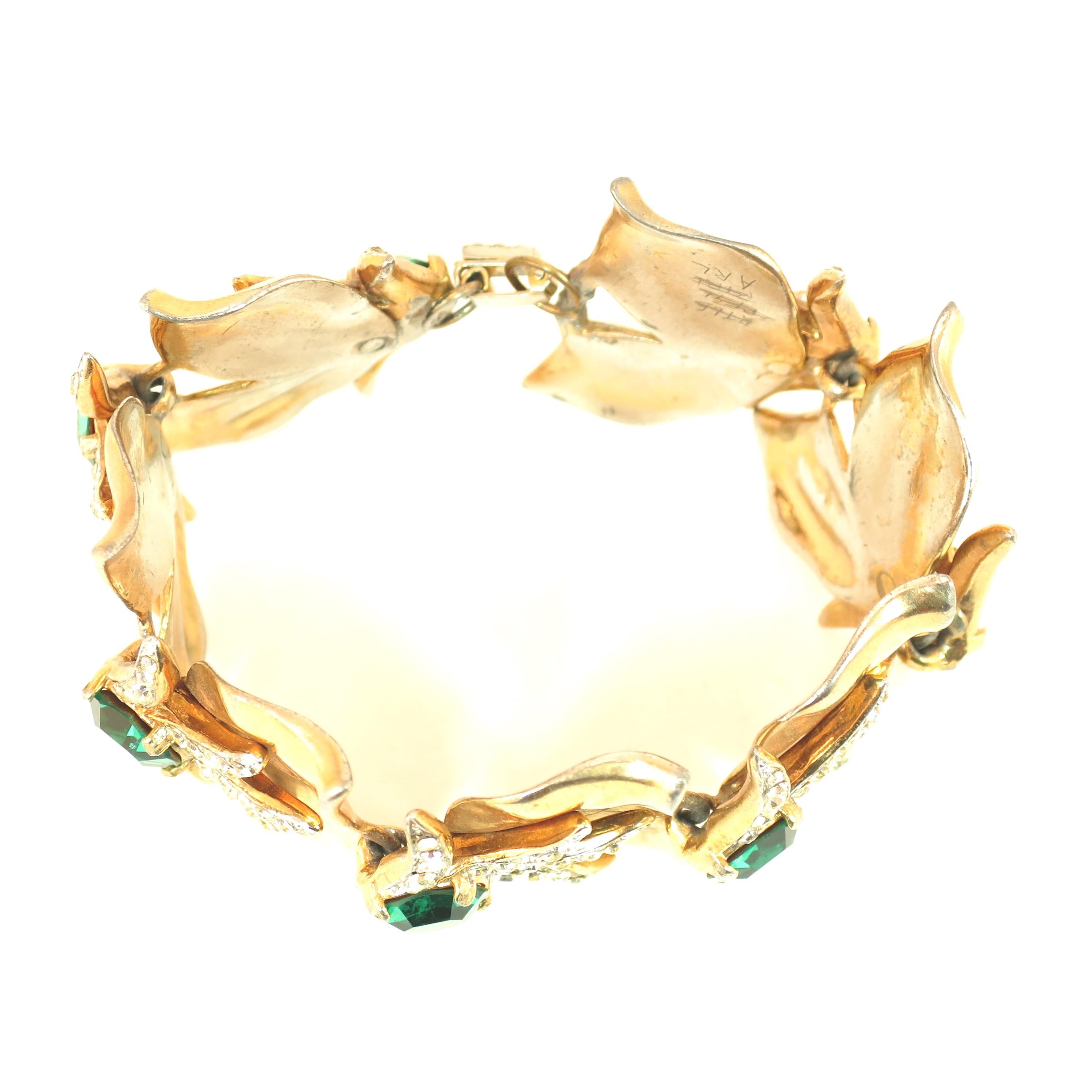 Modernist Abstract Emerald Crystal Linked Bracelet, 1940s For Sale 10