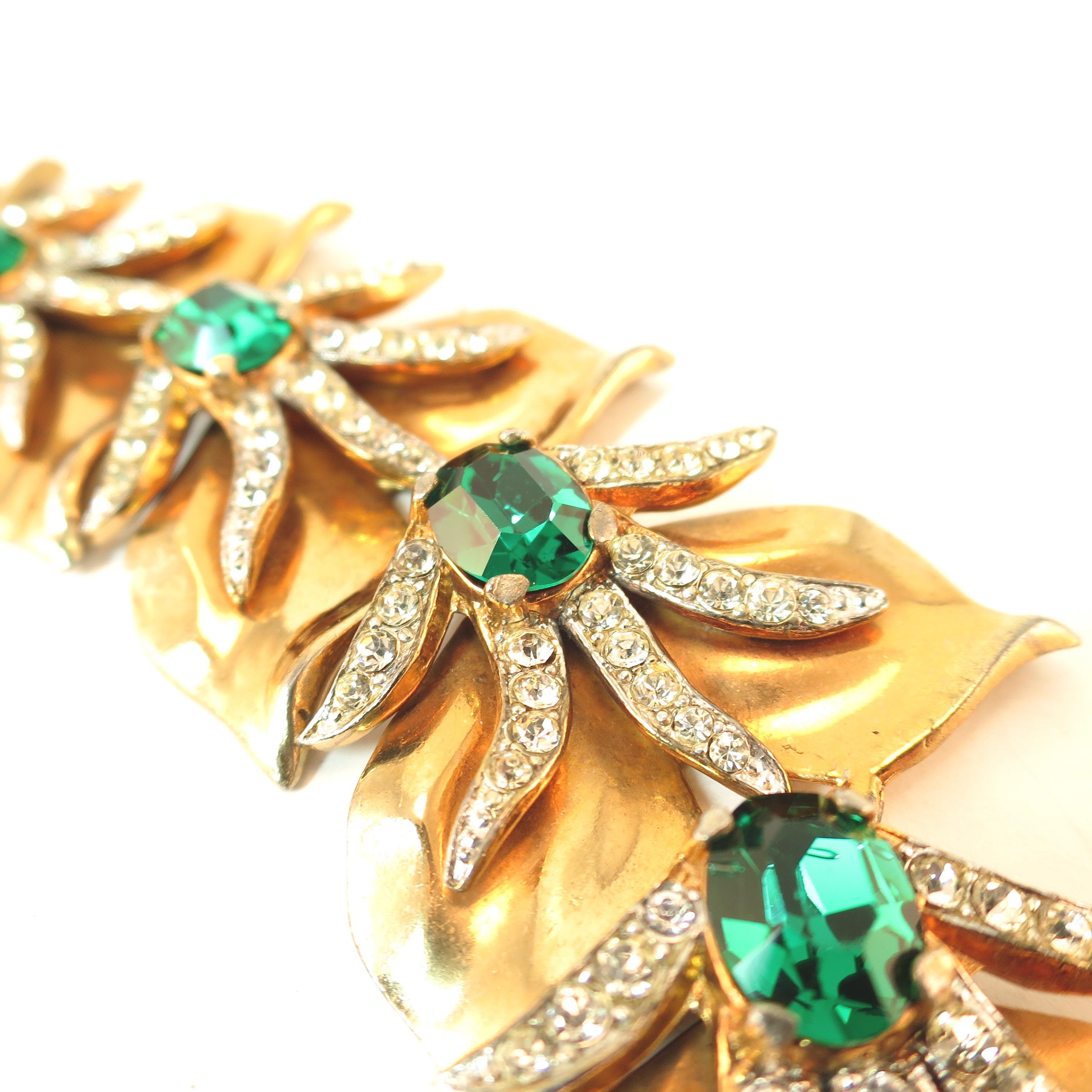 Modernist Abstract Emerald Crystal Linked Bracelet, 1940s For Sale 2