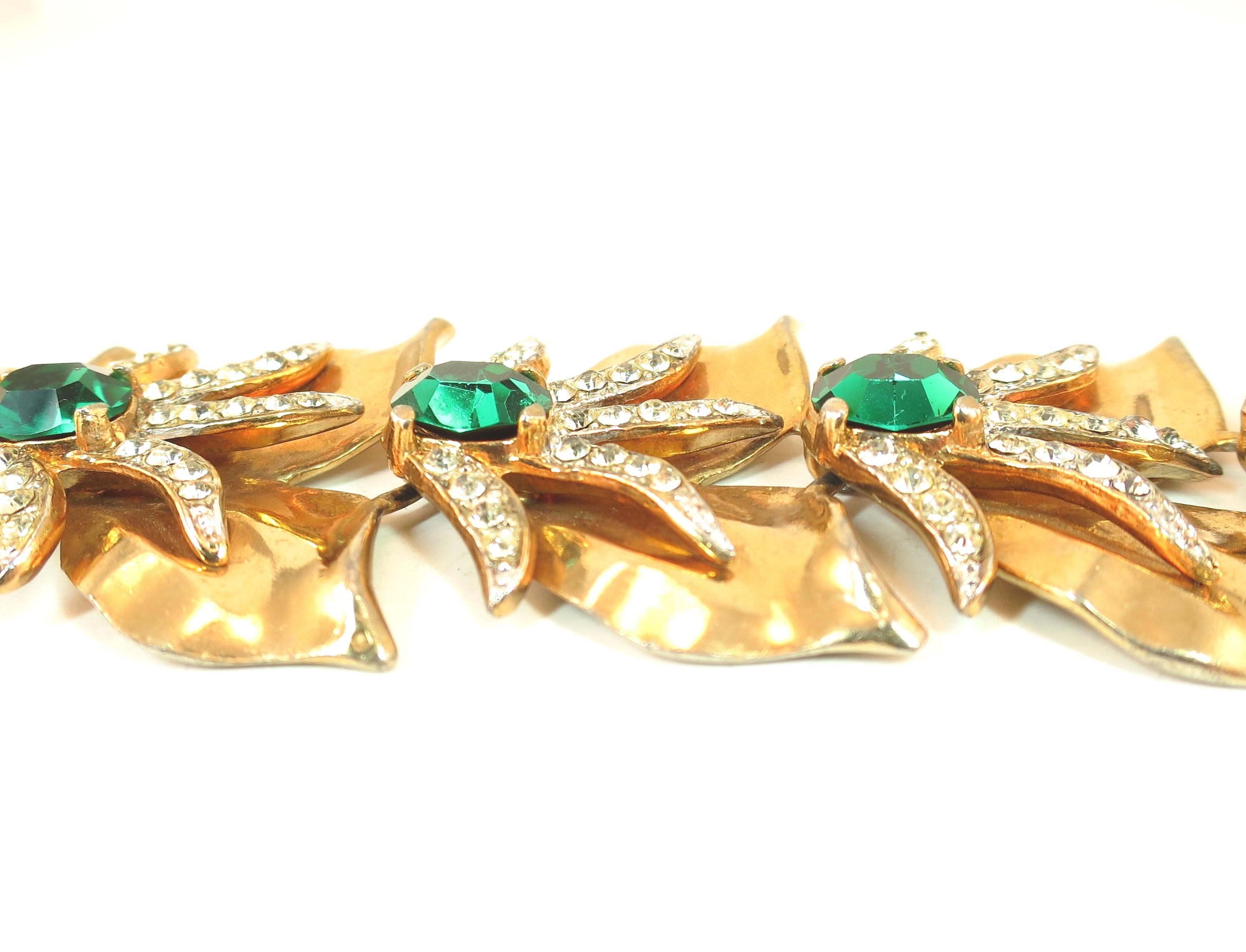 Modernist Abstract Emerald Crystal Linked Bracelet, 1940s For Sale 4